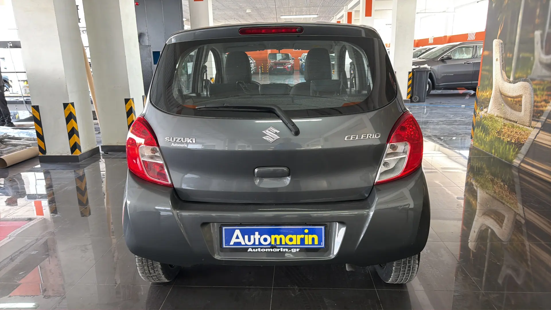 View 5 - Suzuki Celerio - 2017
