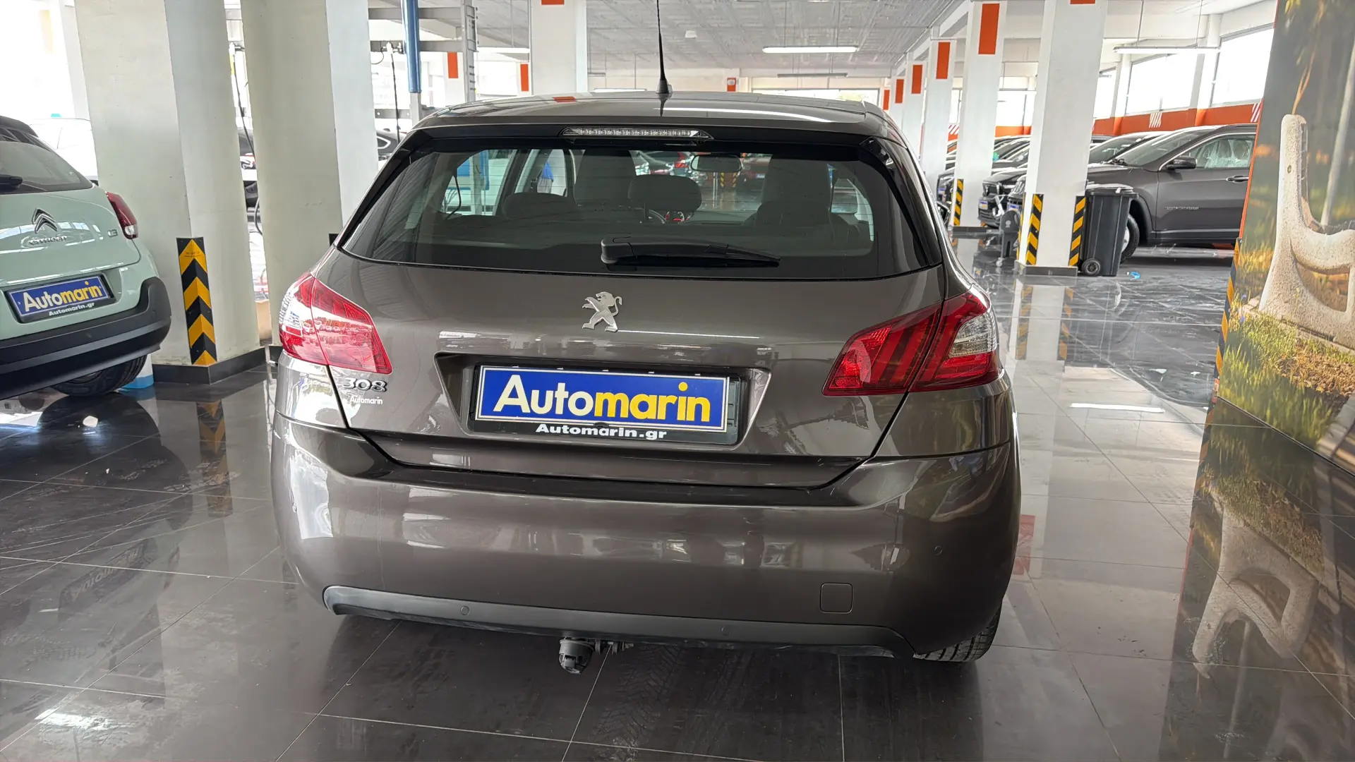 View 5 - Peugeot 308 - 2015