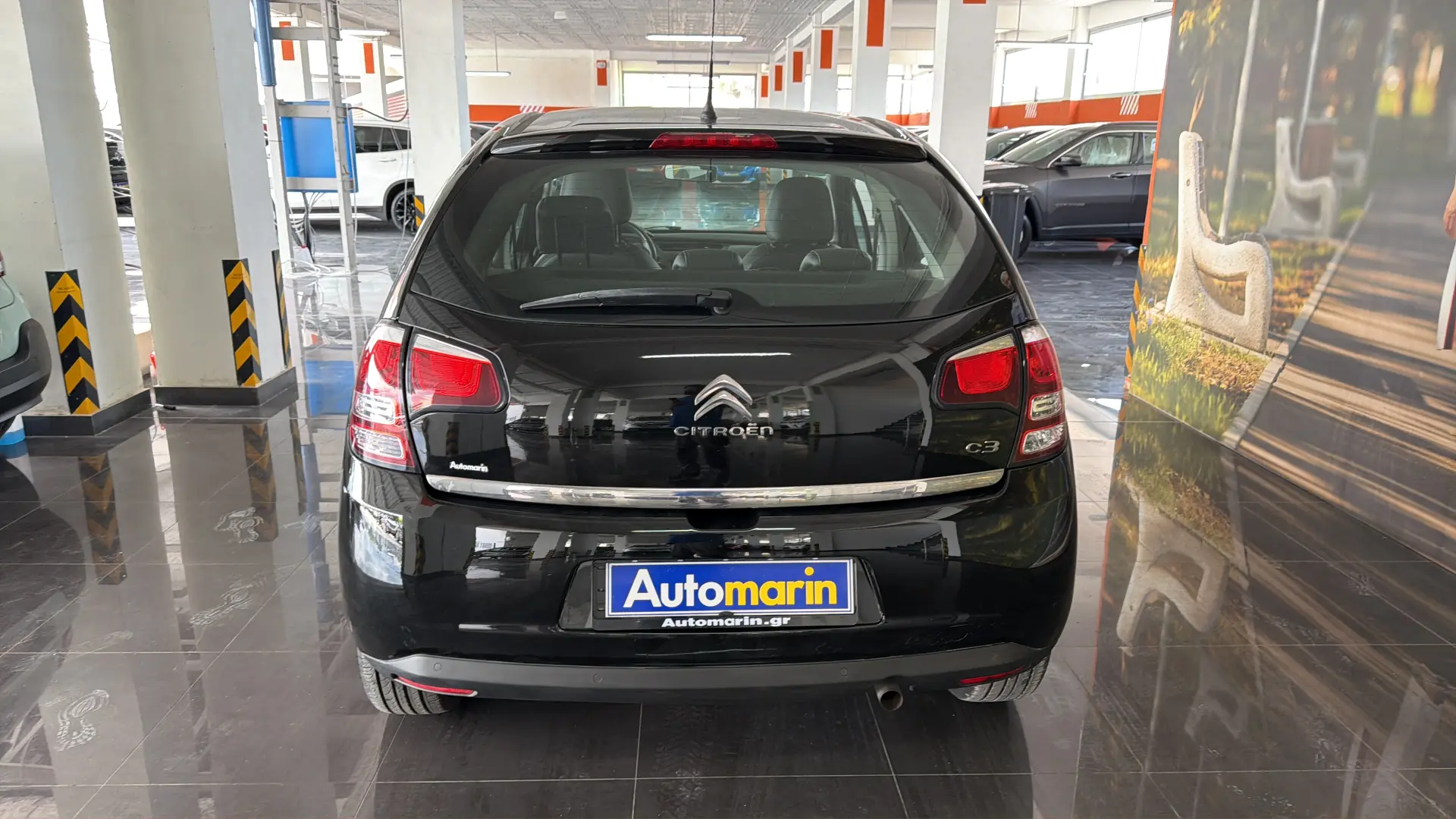 View 5 - Citroen C3 - 2015