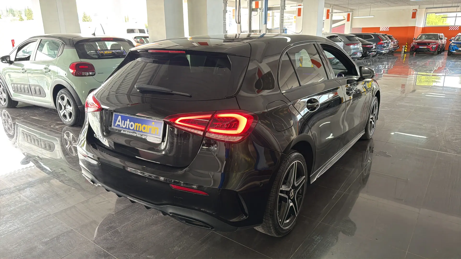 View 4 - Mercedes-Benz A 250 - 2020
