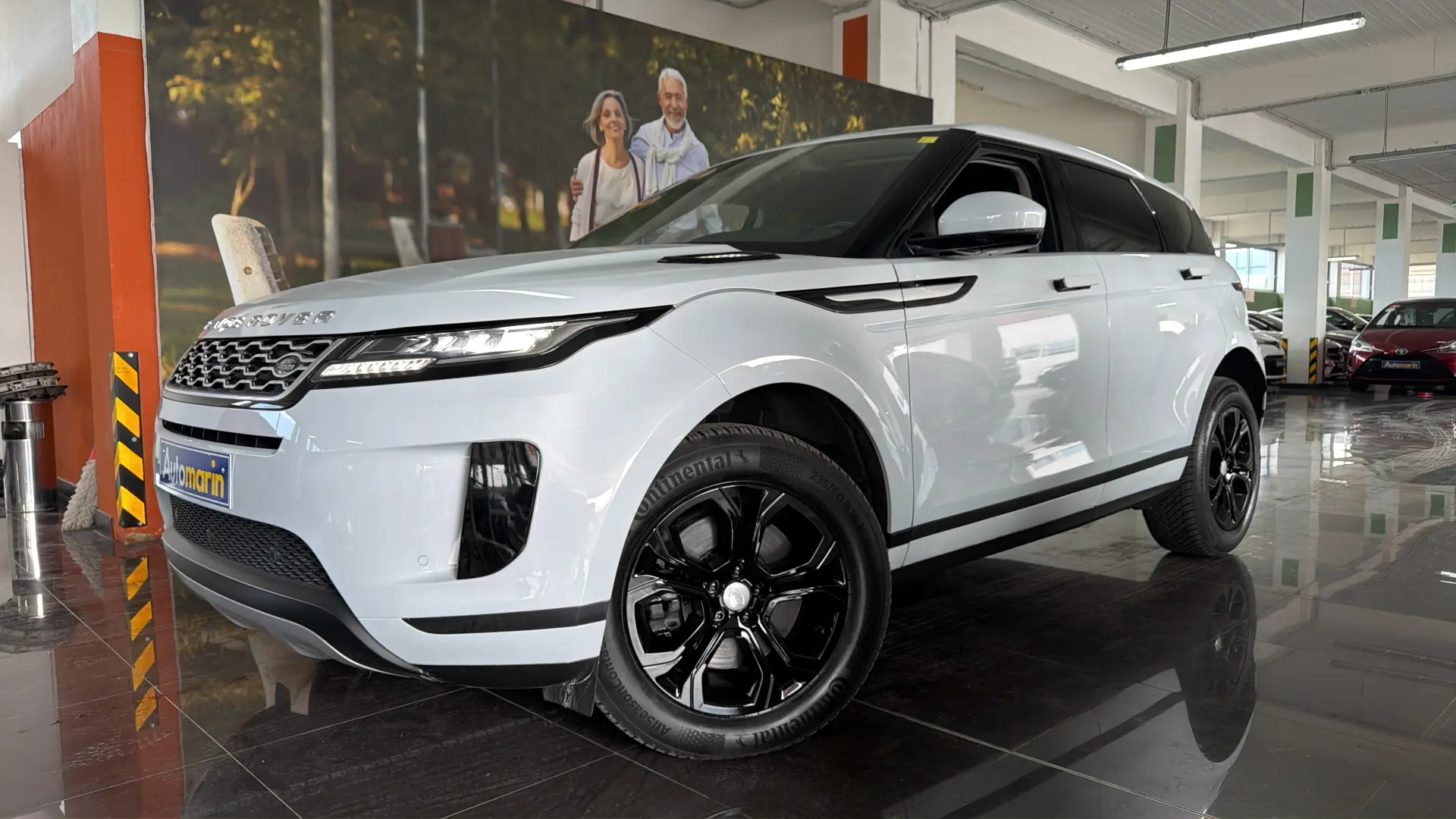 View 1 - Land Rover Range Rover Evoque - 2019