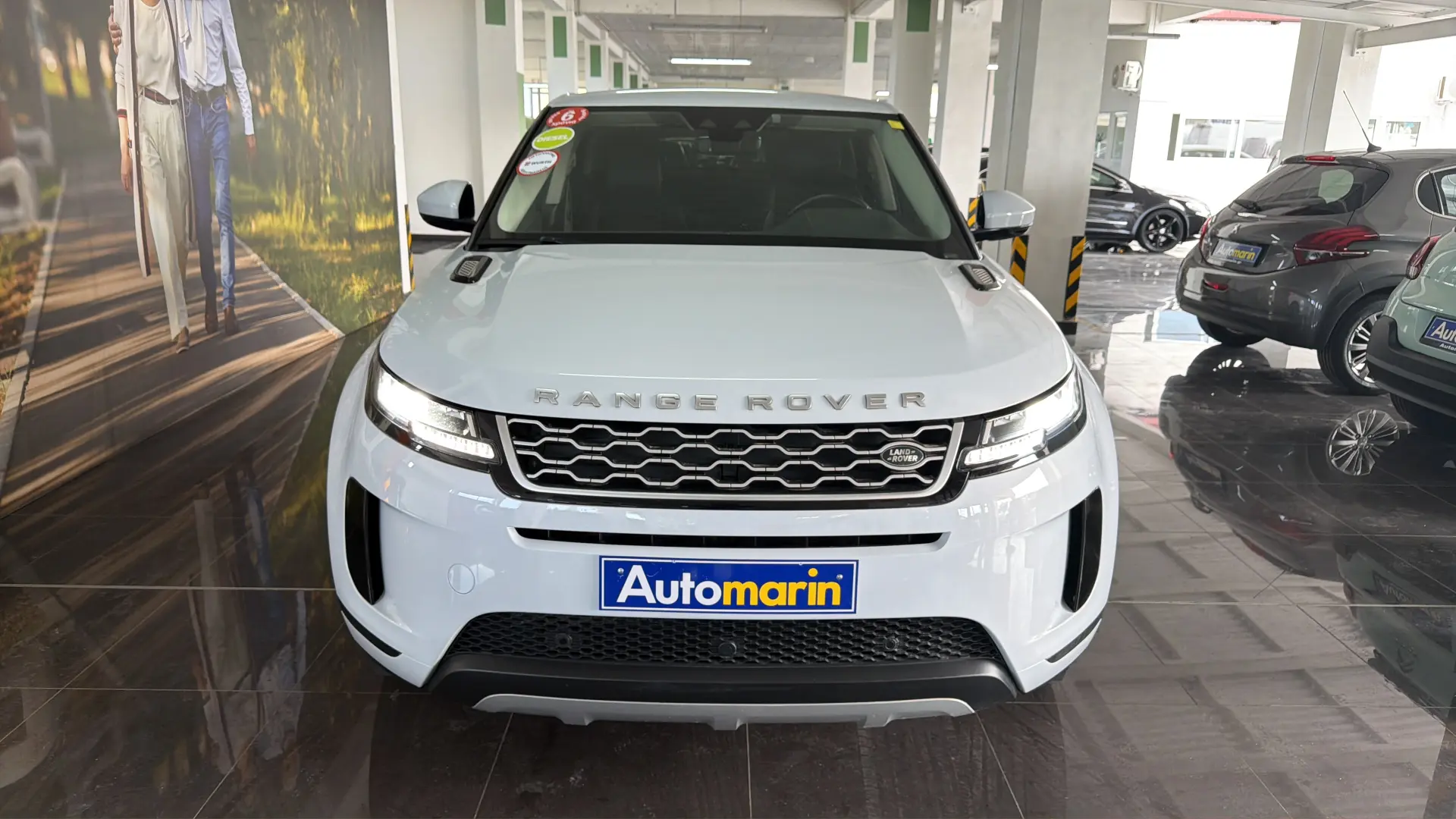 View 2 - Land Rover Range Rover Evoque - 2019