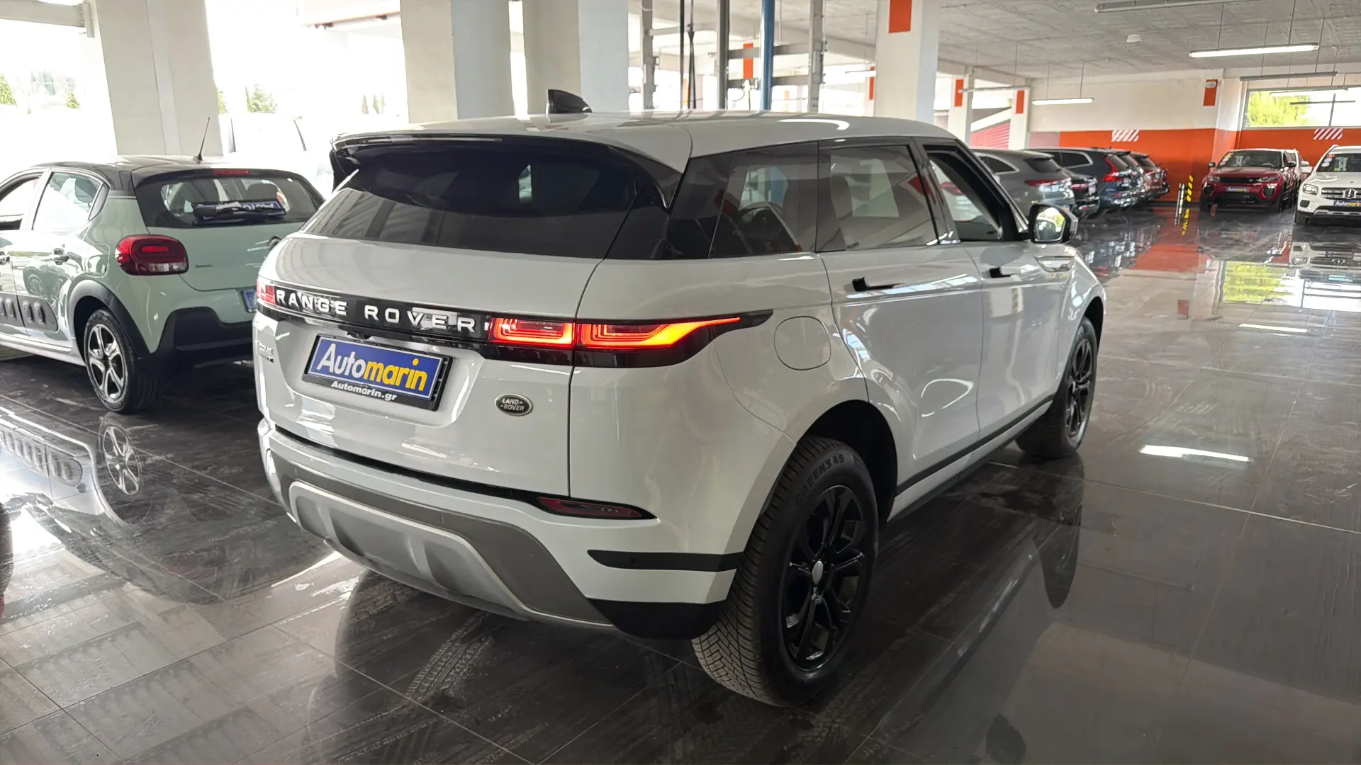 View 4 - Land Rover Range Rover Evoque - 2019