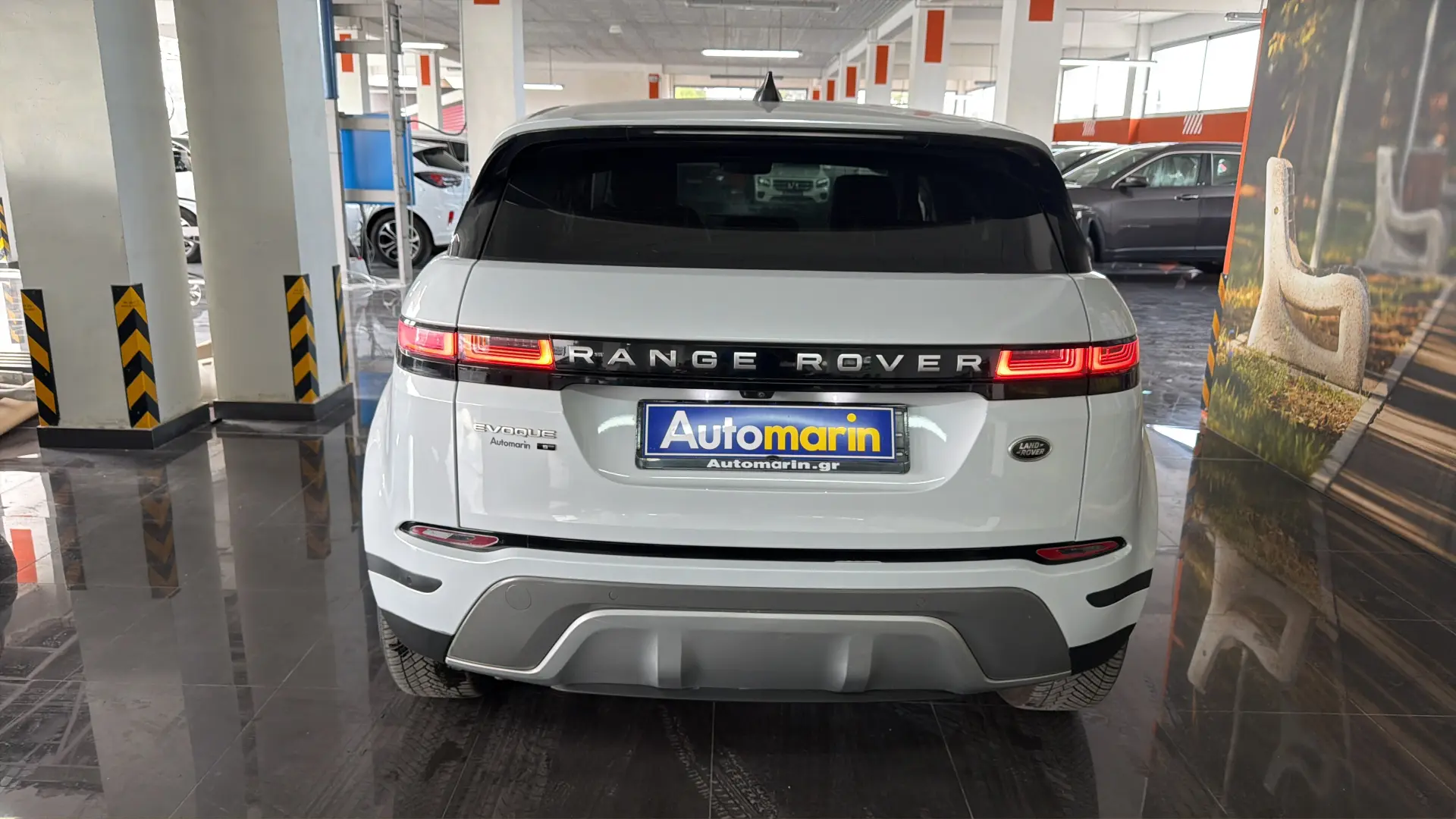 View 5 - Land Rover Range Rover Evoque - 2019