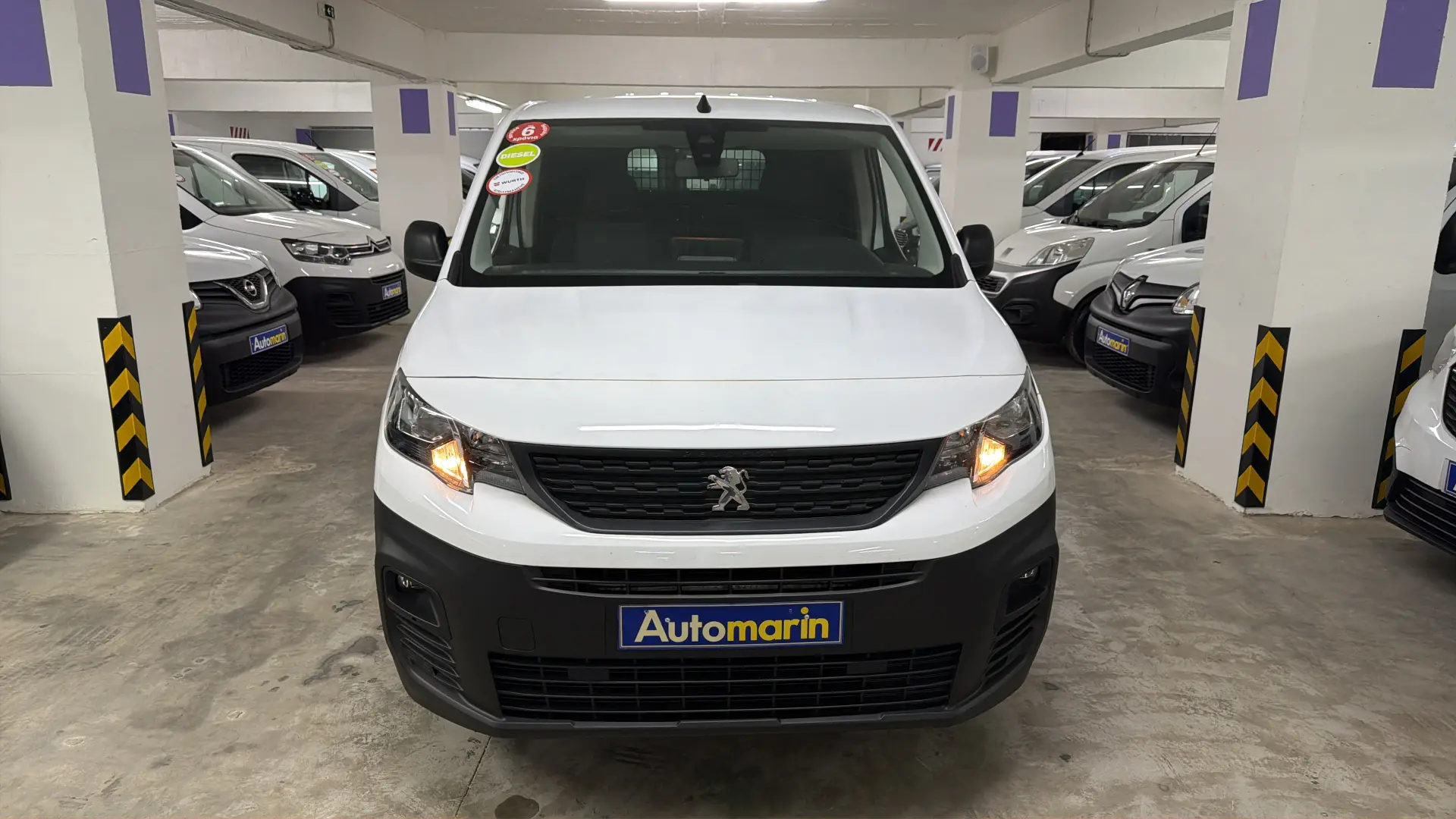 View 2 - Peugeot Partner - 2020
