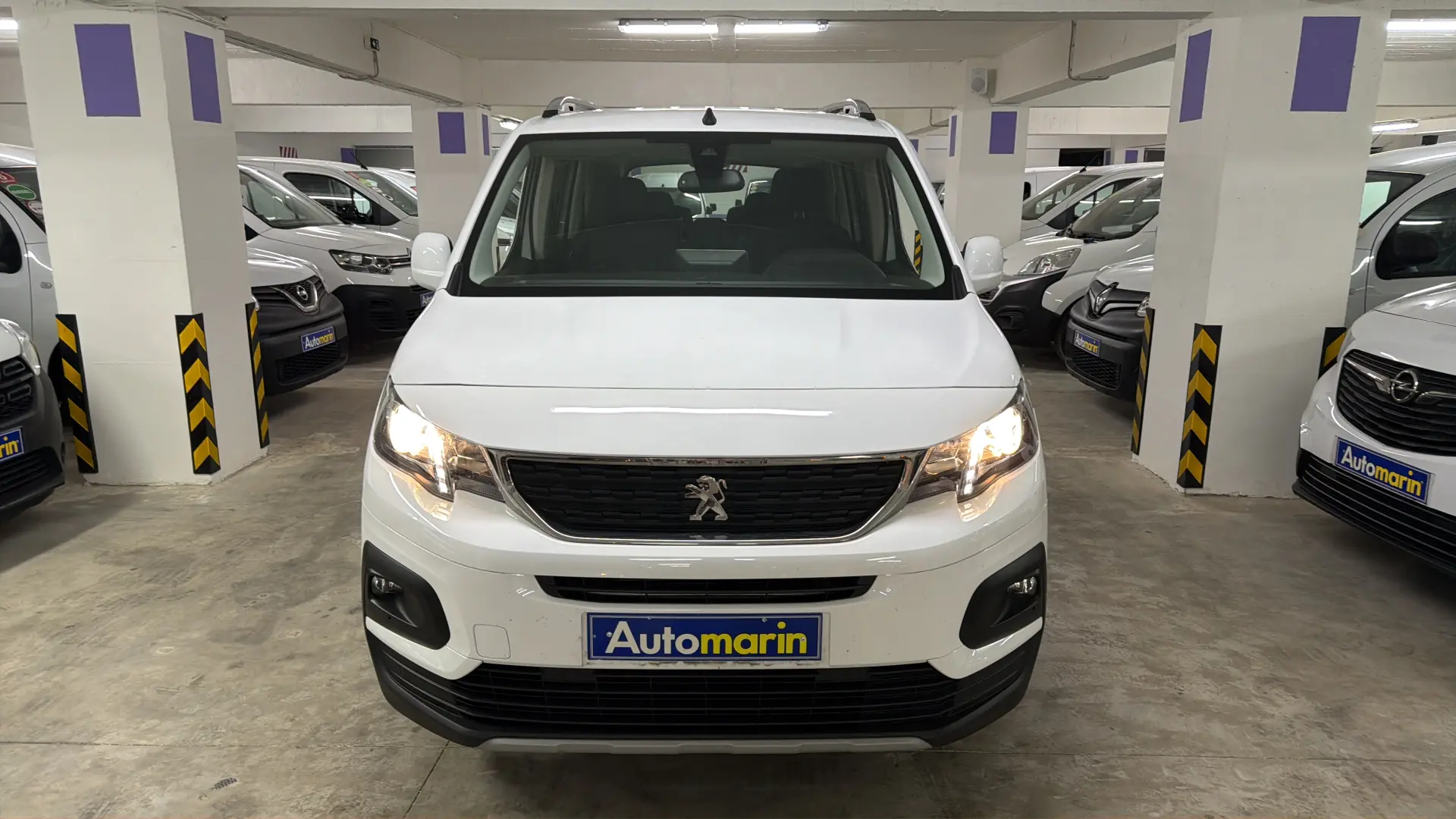 View 2 - Peugeot Rifter - 2020