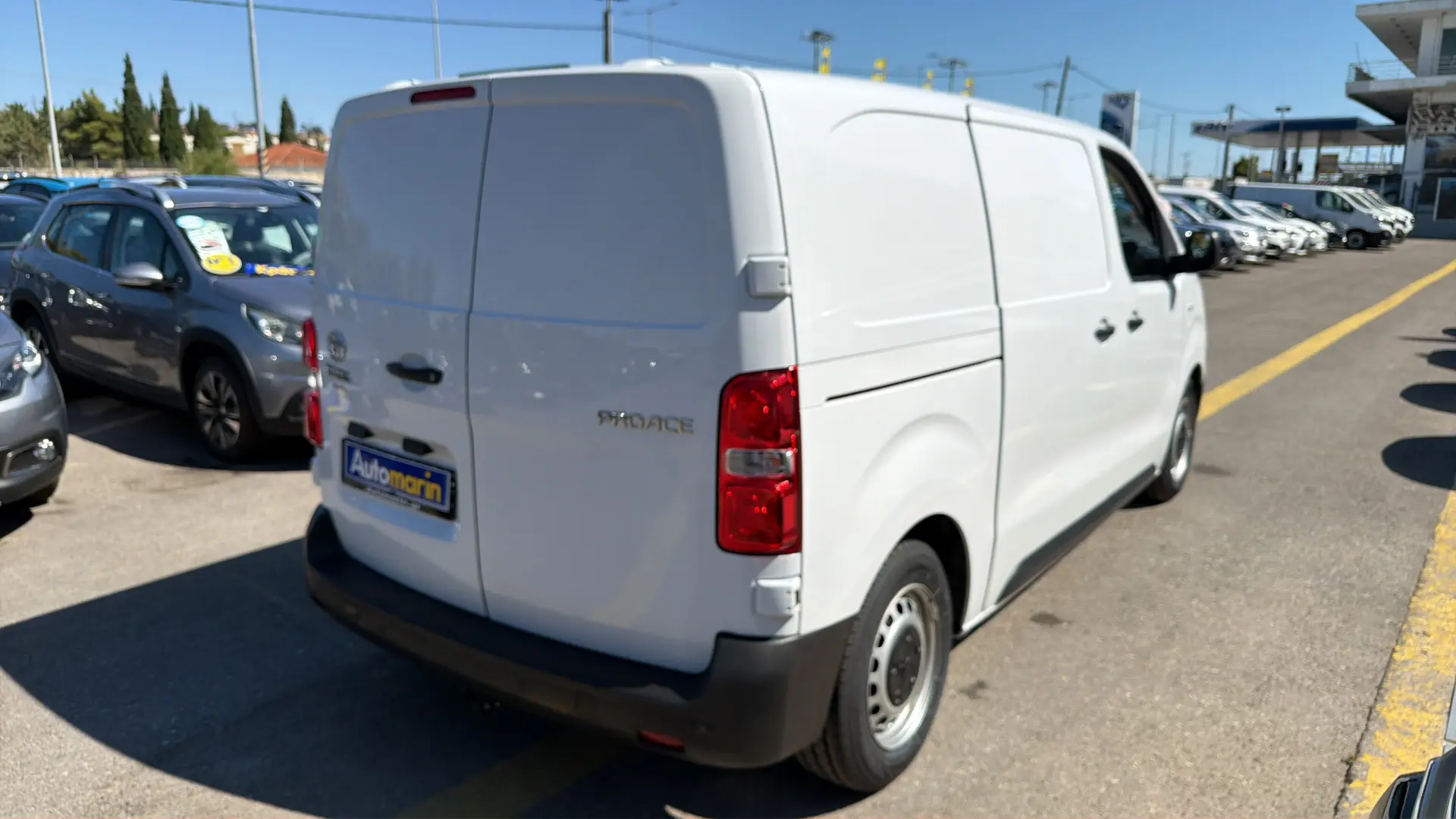 View 4 - Toyota Proace - 2023