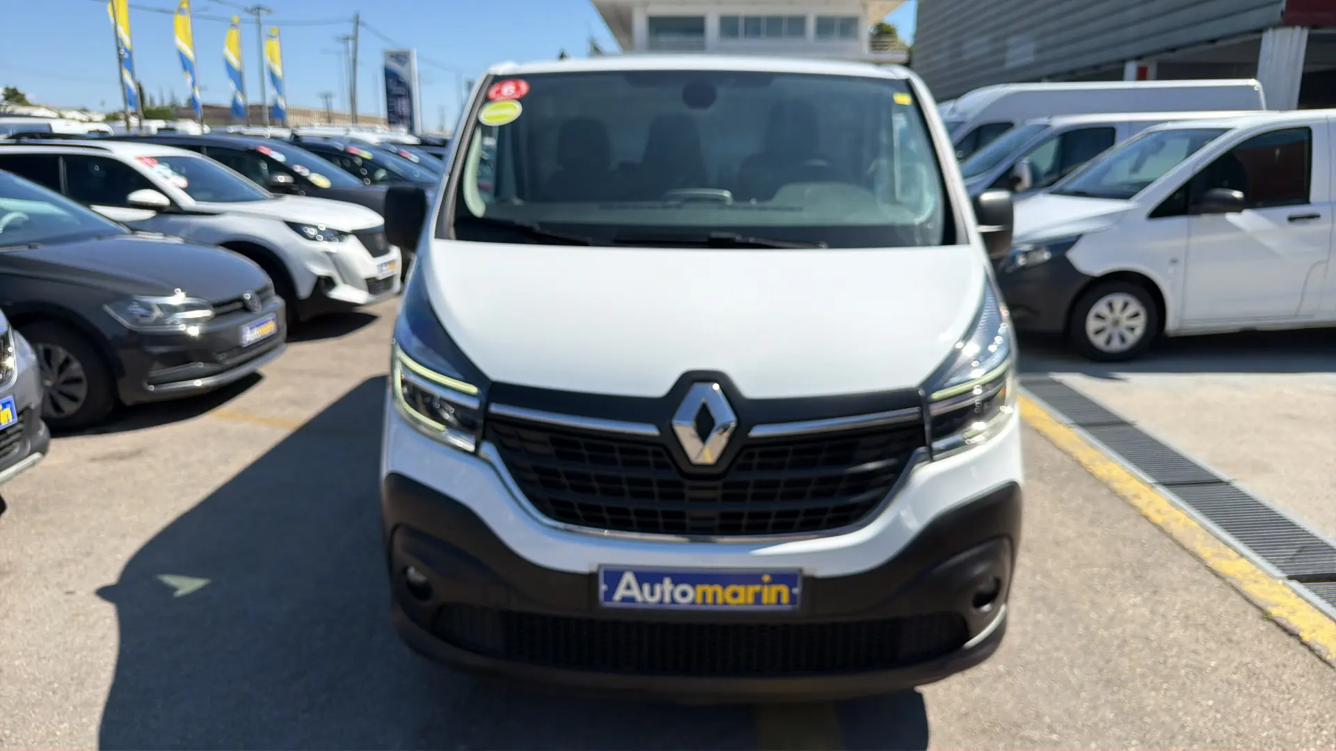 View 2 - Renault Trafic - 2021