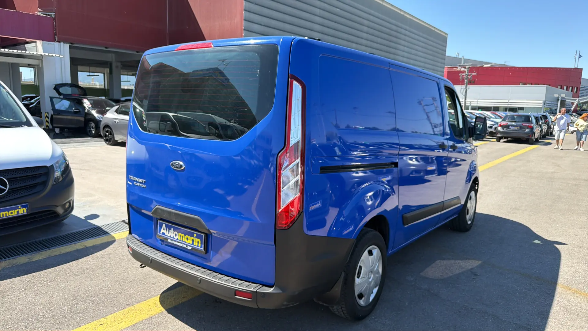 View 4 - Ford Transit - 2020