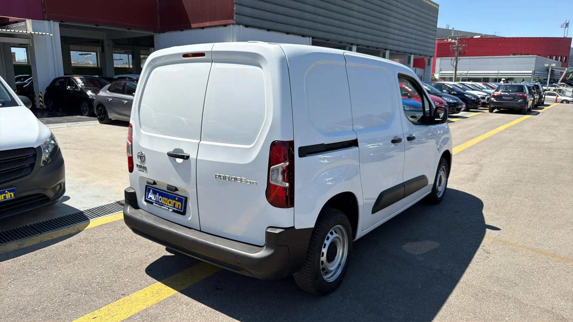View 4 - Toyota Proace - 2022