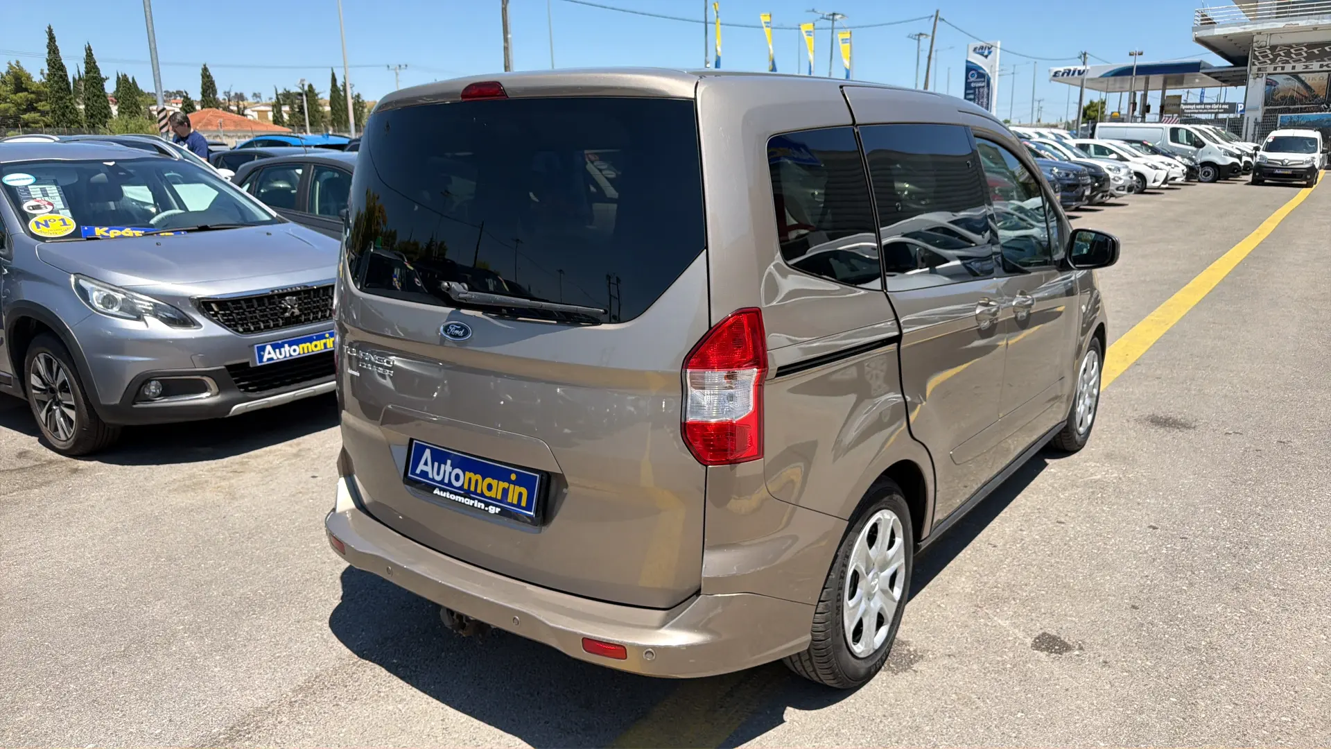 View 4 - Ford Tourneo - 2021