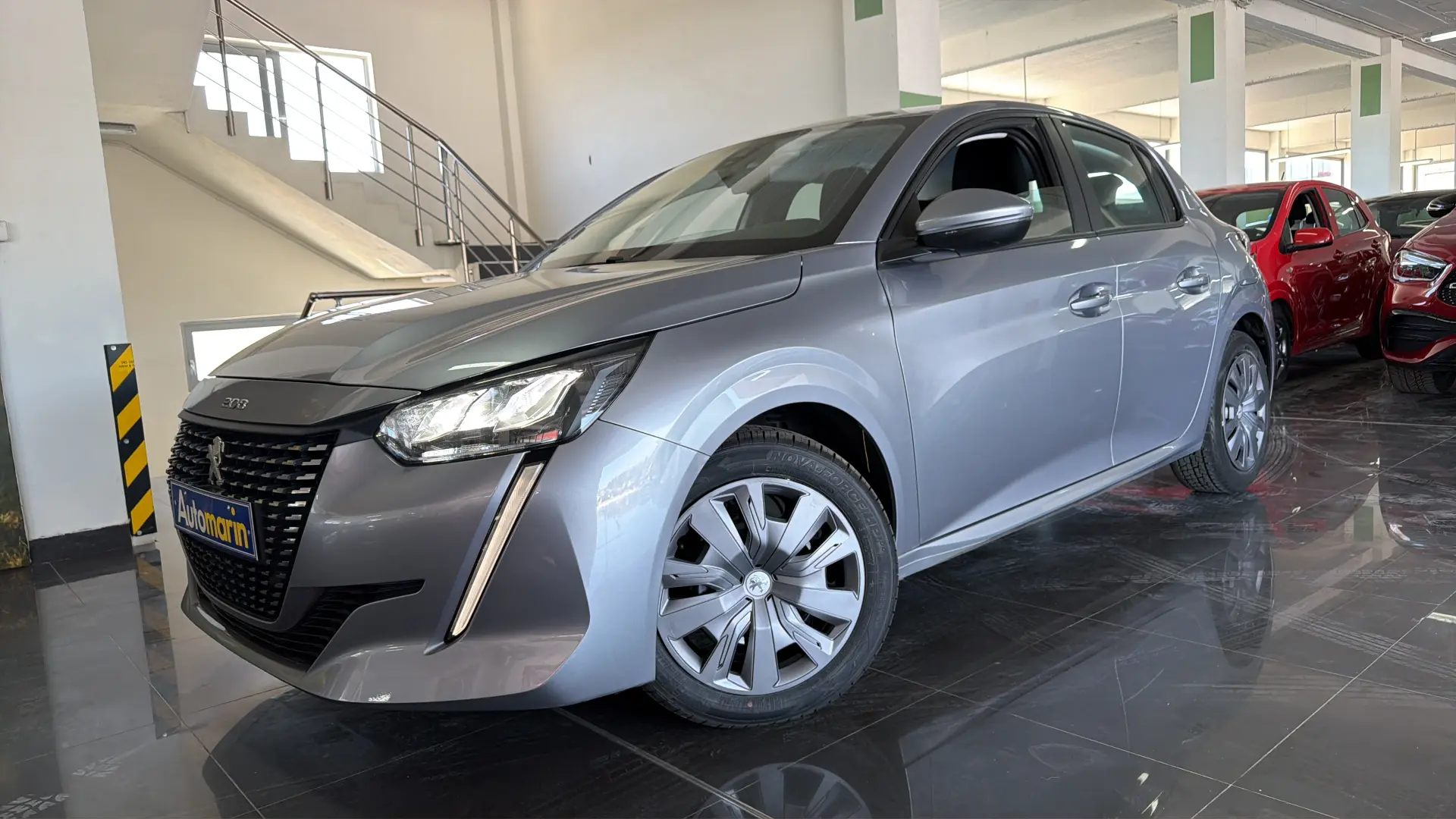 View 1 - Peugeot 208 - 2020