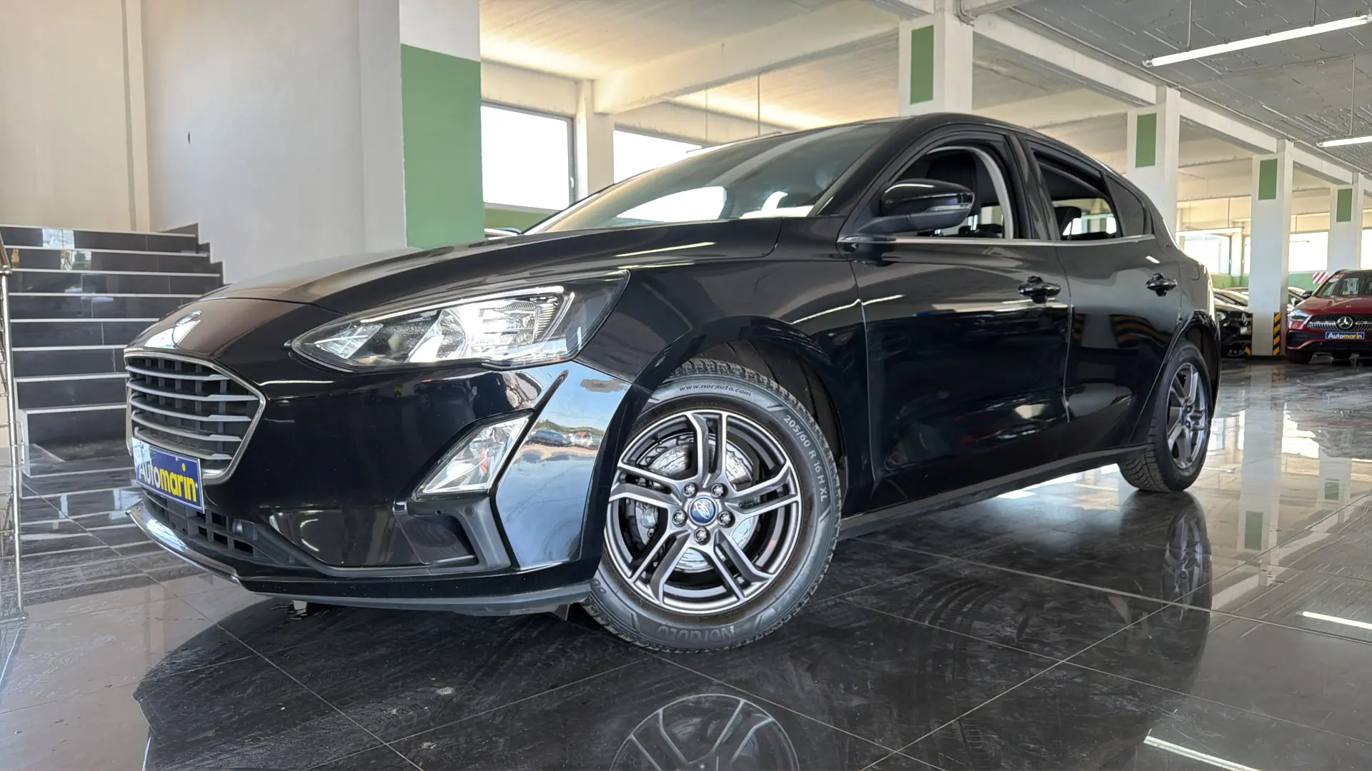 View 1 - Ford Focus - 2021