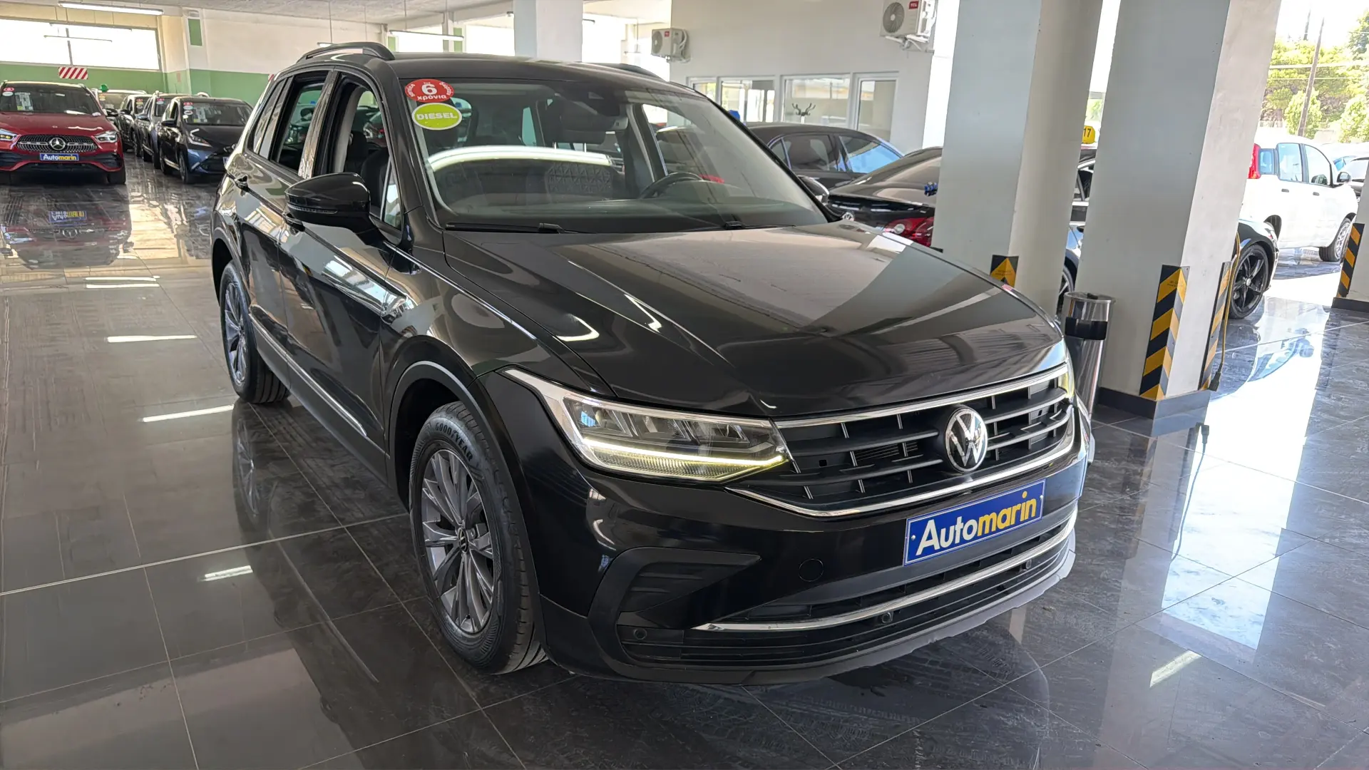 View 3 - Volkswagen Tiguan - 2023