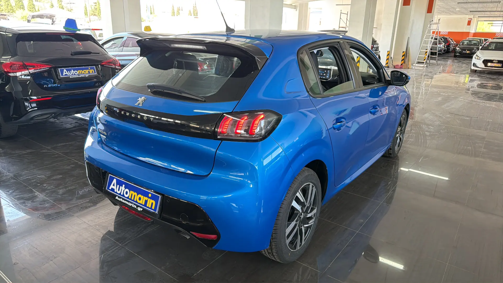 View 4 - Peugeot 208 - 2019