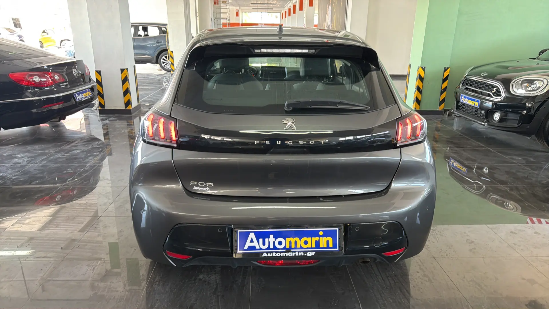 View 5 - Peugeot 208 - 2020