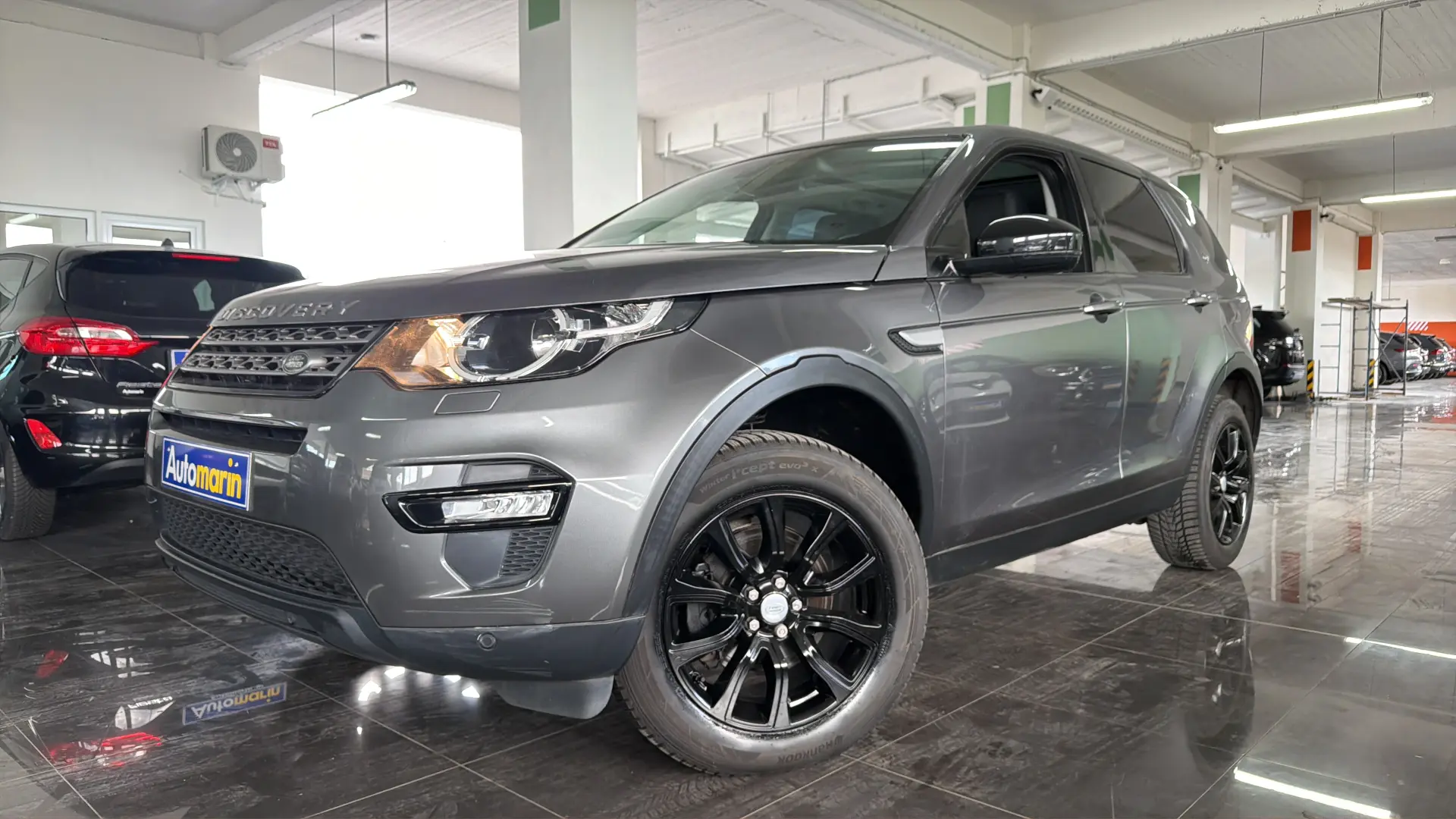 View 1 - Land Rover Discovery Sport - 2017