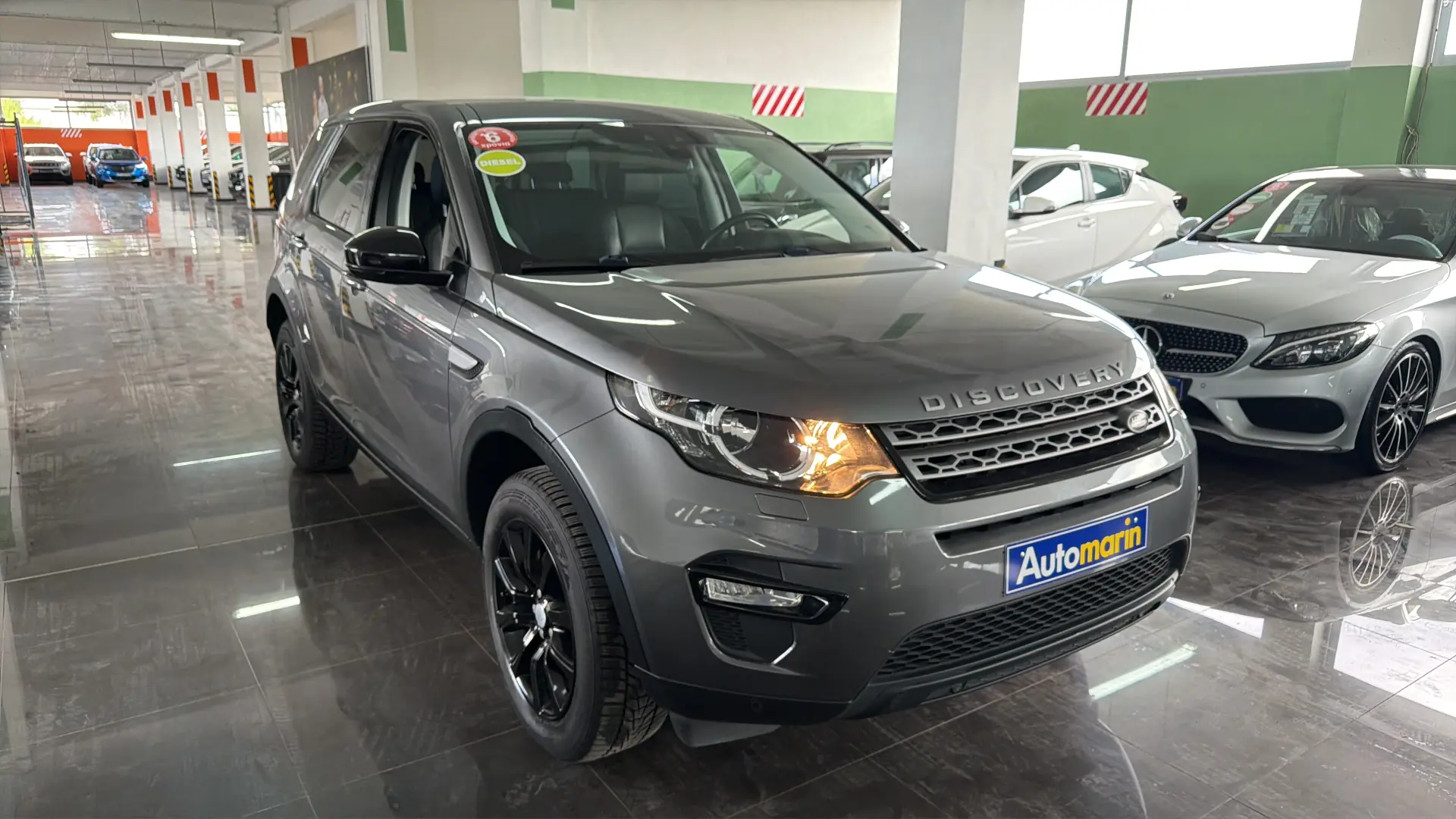View 3 - Land Rover Discovery Sport - 2017