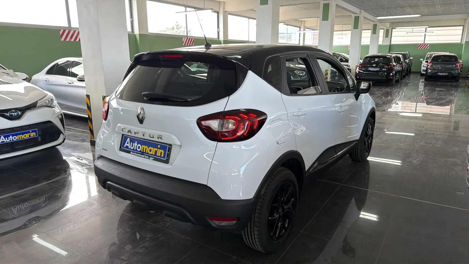 View 4 - Renault Captur - 2020