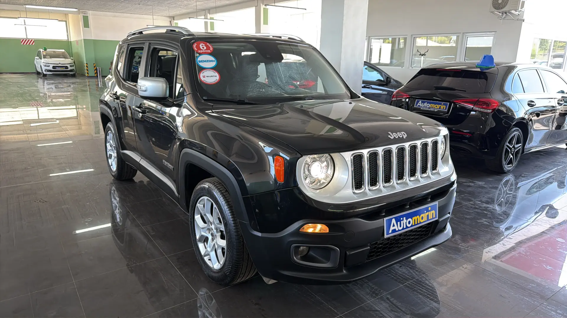 View 3 - Jeep Renegade - 2015