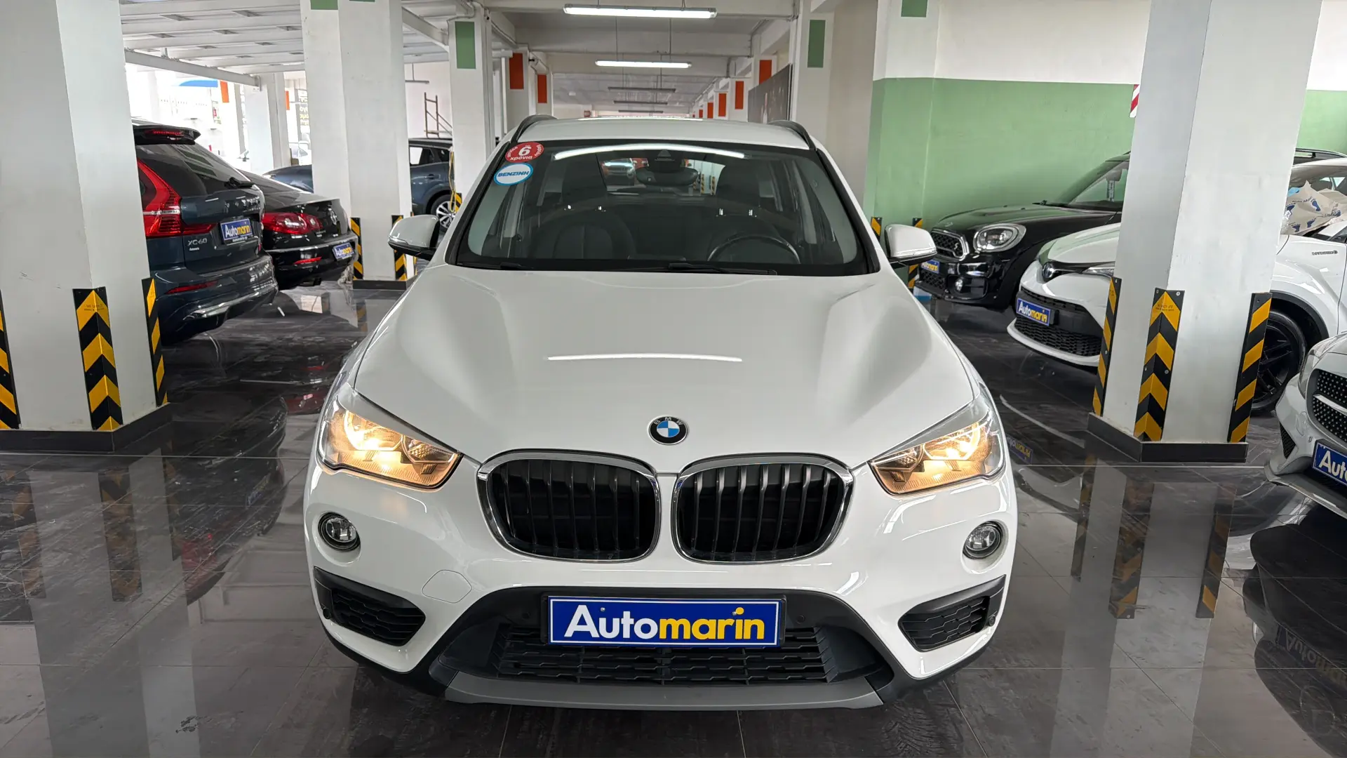 View 2 - BMW X1 - 2018