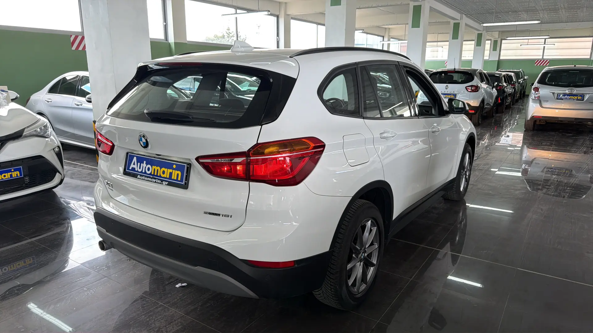 View 4 - BMW X1 - 2018