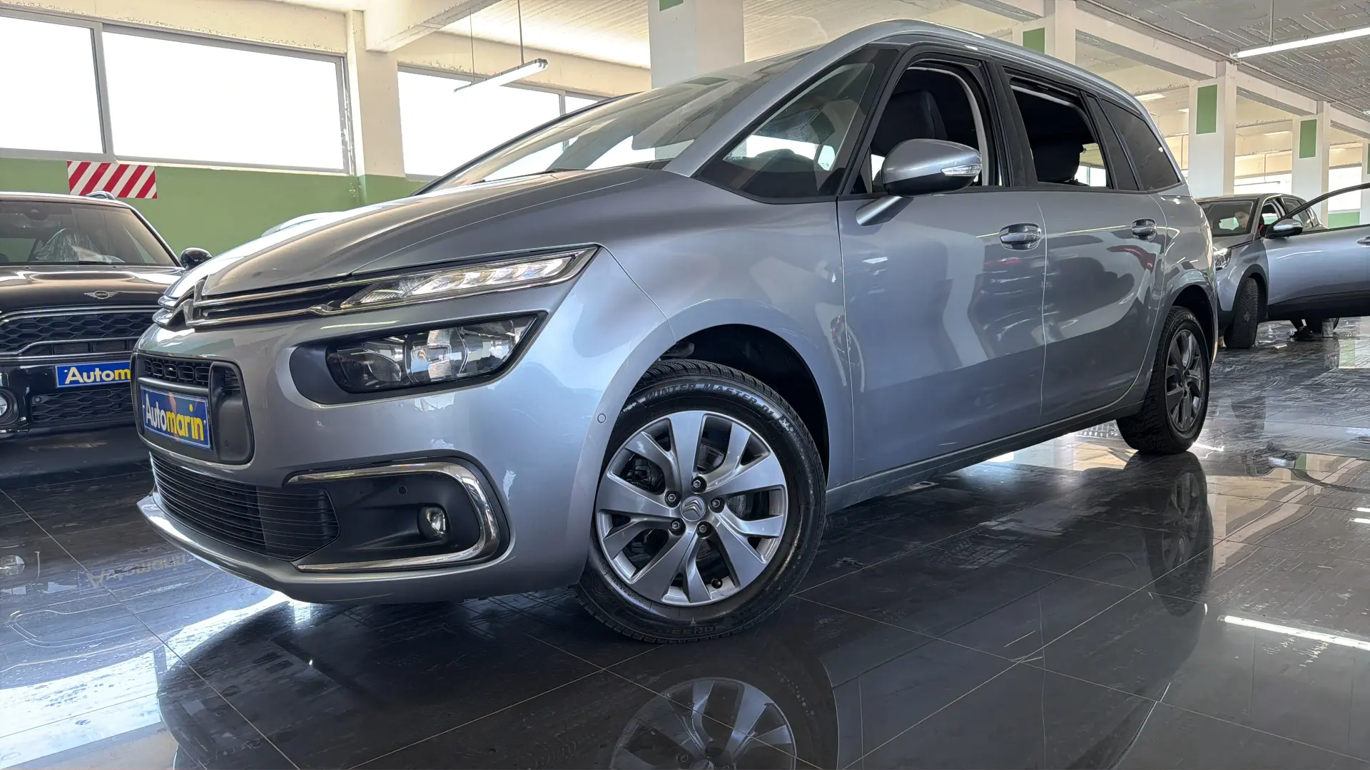View 1 - Citroen C4 Grand Picasso - 2019