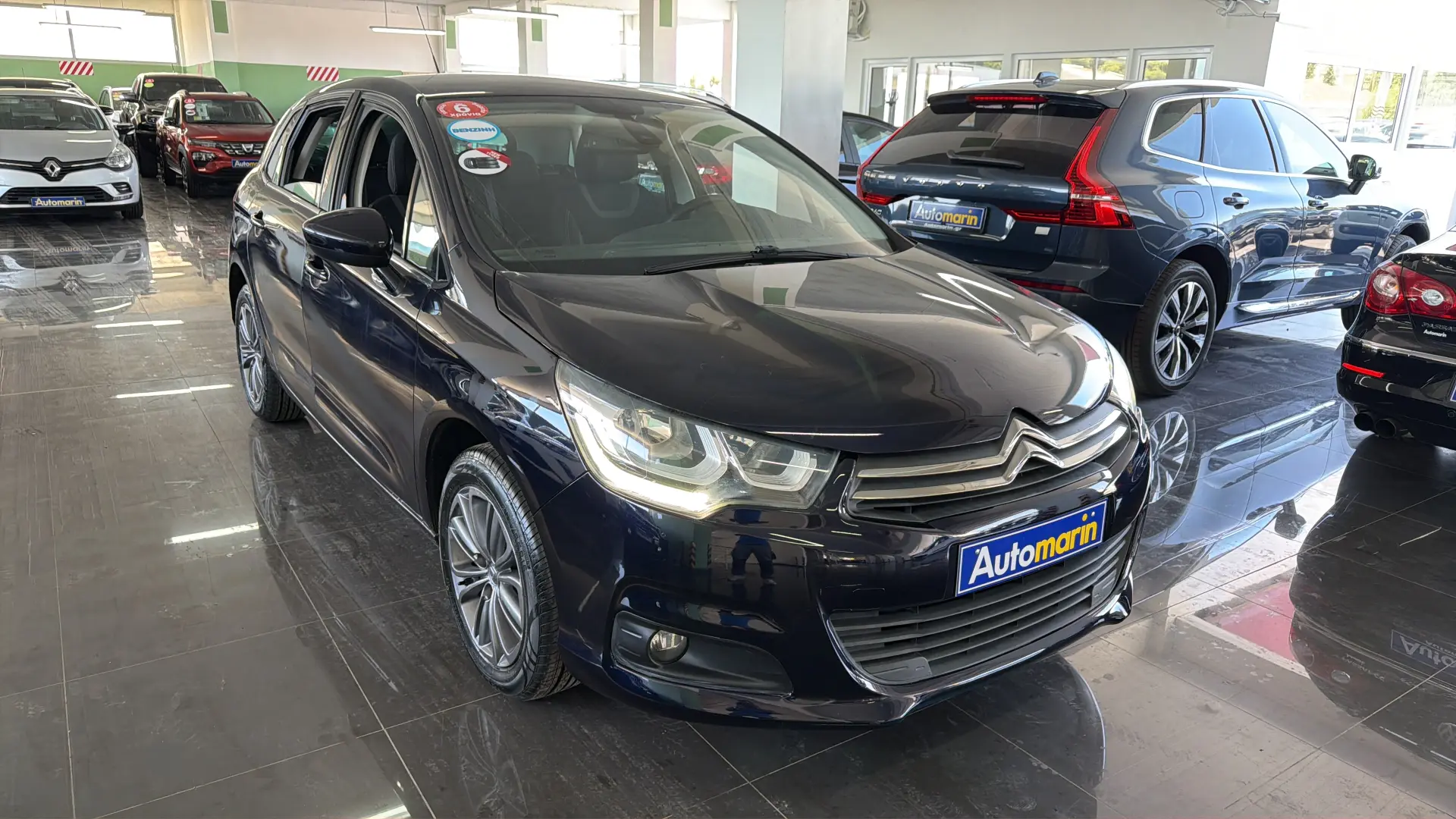 View 3 - Citroen C4 - 2016