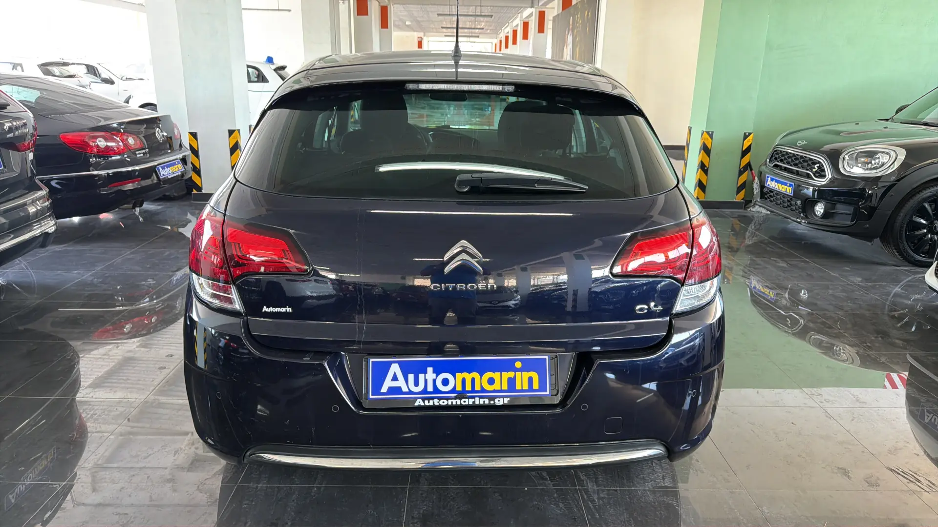 View 5 - Citroen C4 - 2016