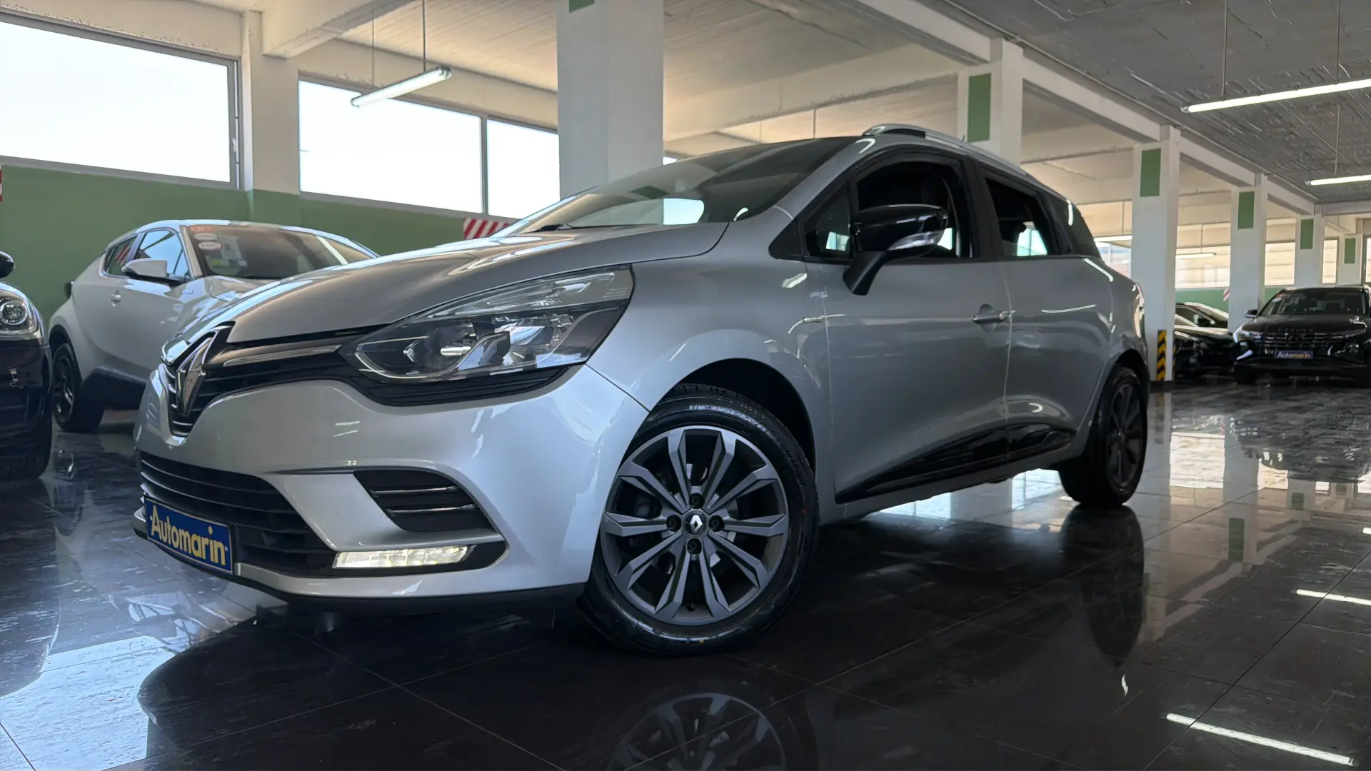 View 1 - Renault Clio - 2018