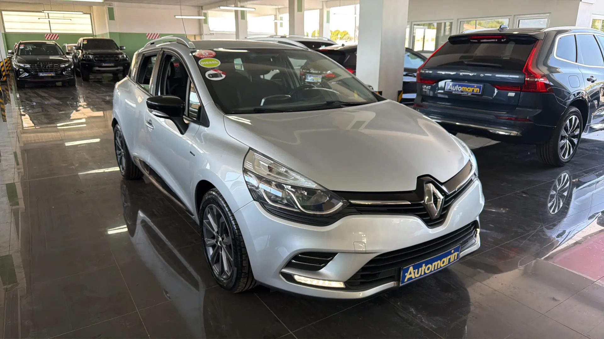 View 3 - Renault Clio - 2018