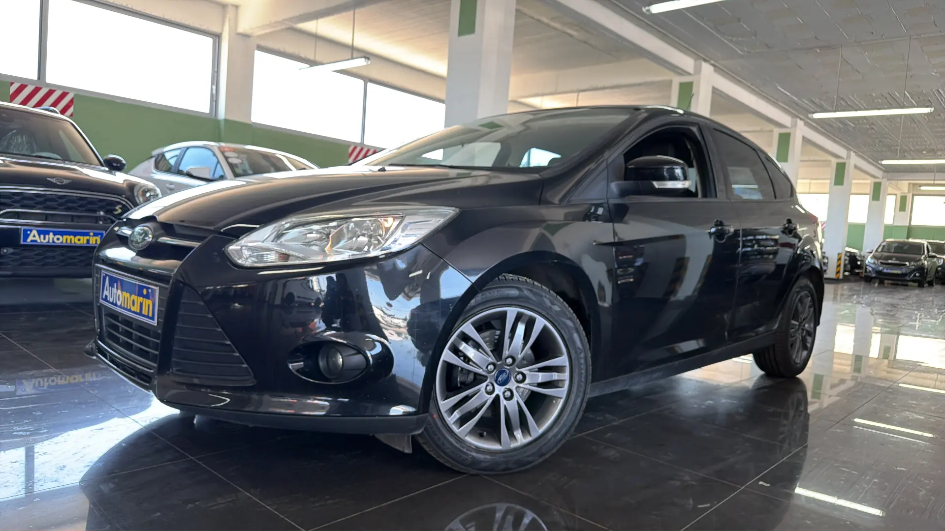 View 1 - Ford Focus - 2012