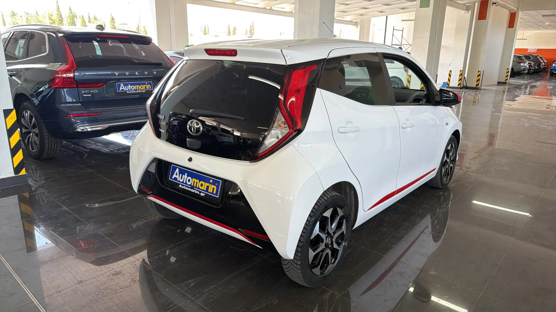 View 4 - Toyota Aygo - 2021
