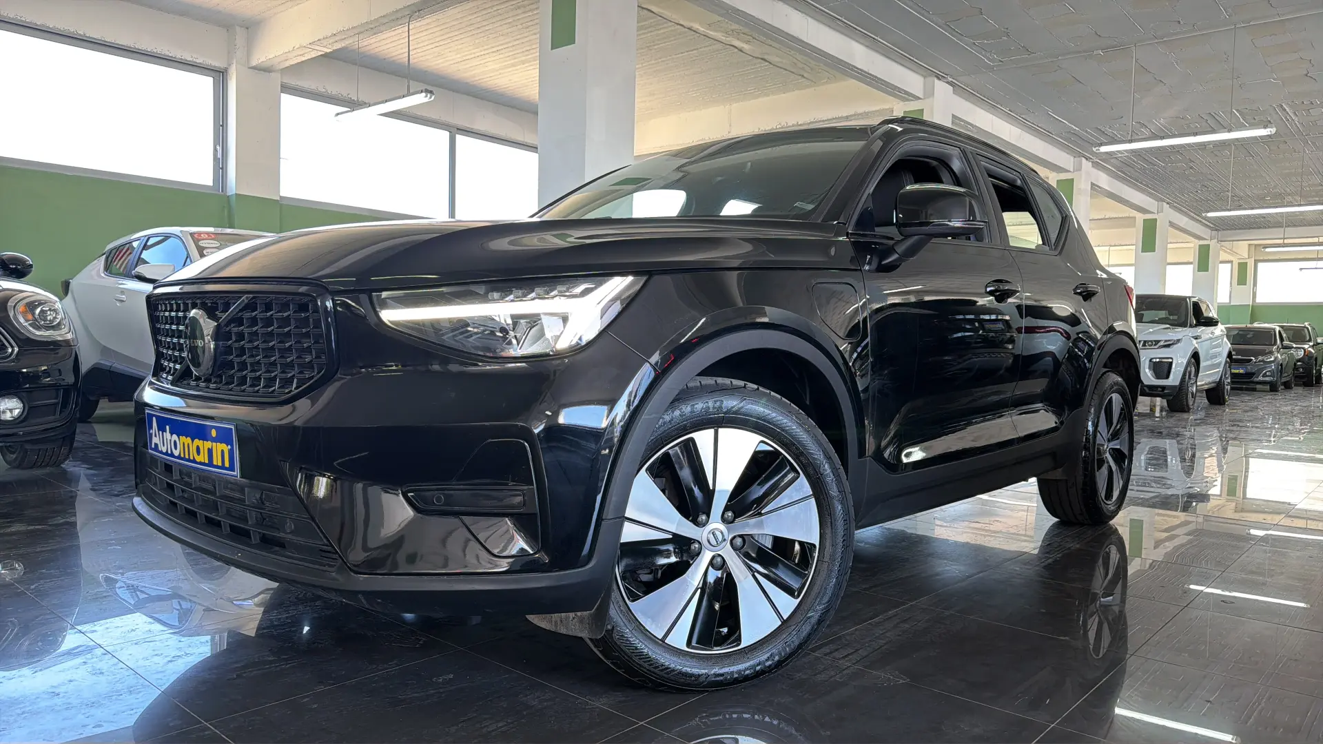 View 1 - Volvo XC40 - 2022