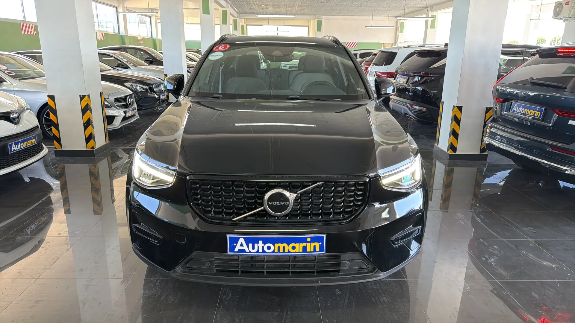 View 2 - Volvo XC40 - 2022