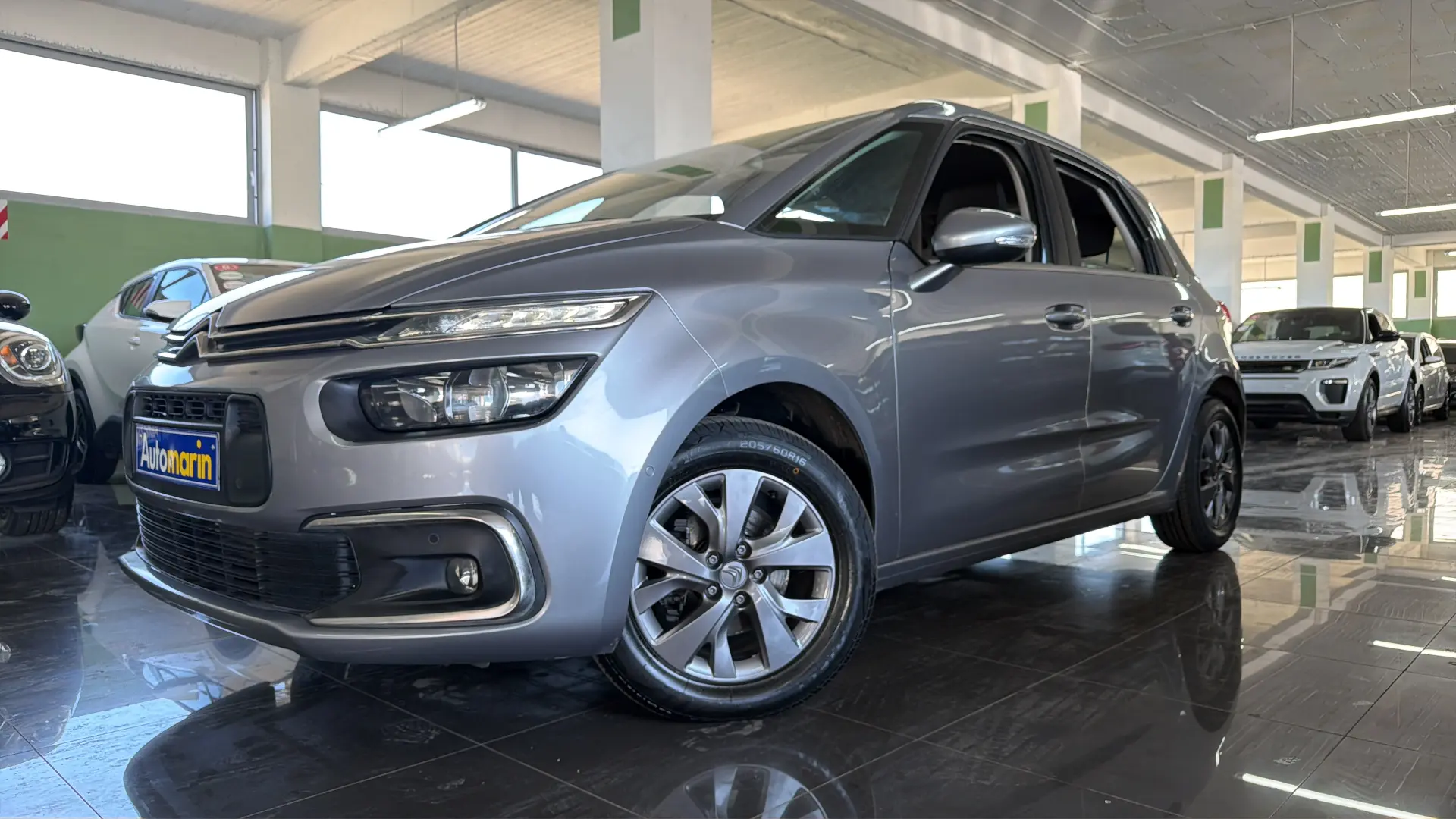View 1 - Citroen C4 SpaceTourer - 2018
