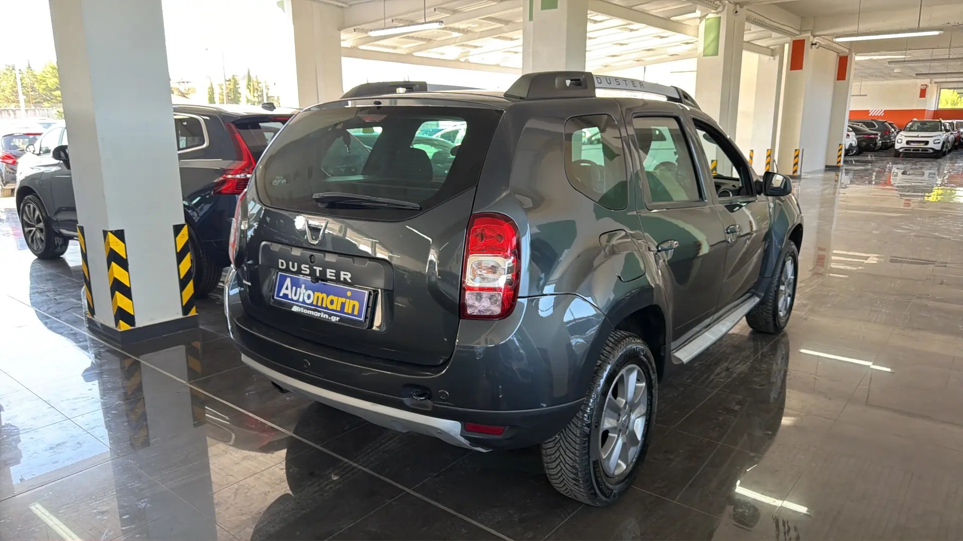 View 4 - Dacia Duster - 2016