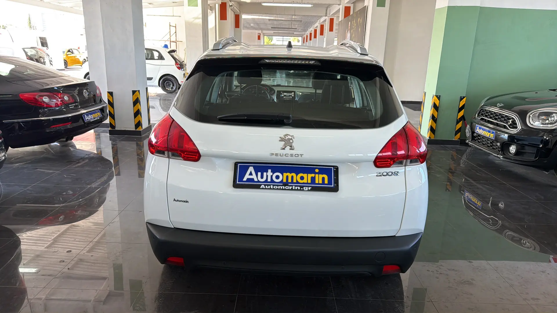 View 5 - Peugeot 2008 - 2015