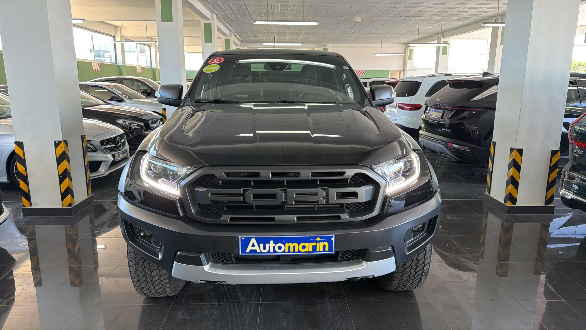 View 2 - Ford Raptor - 2023