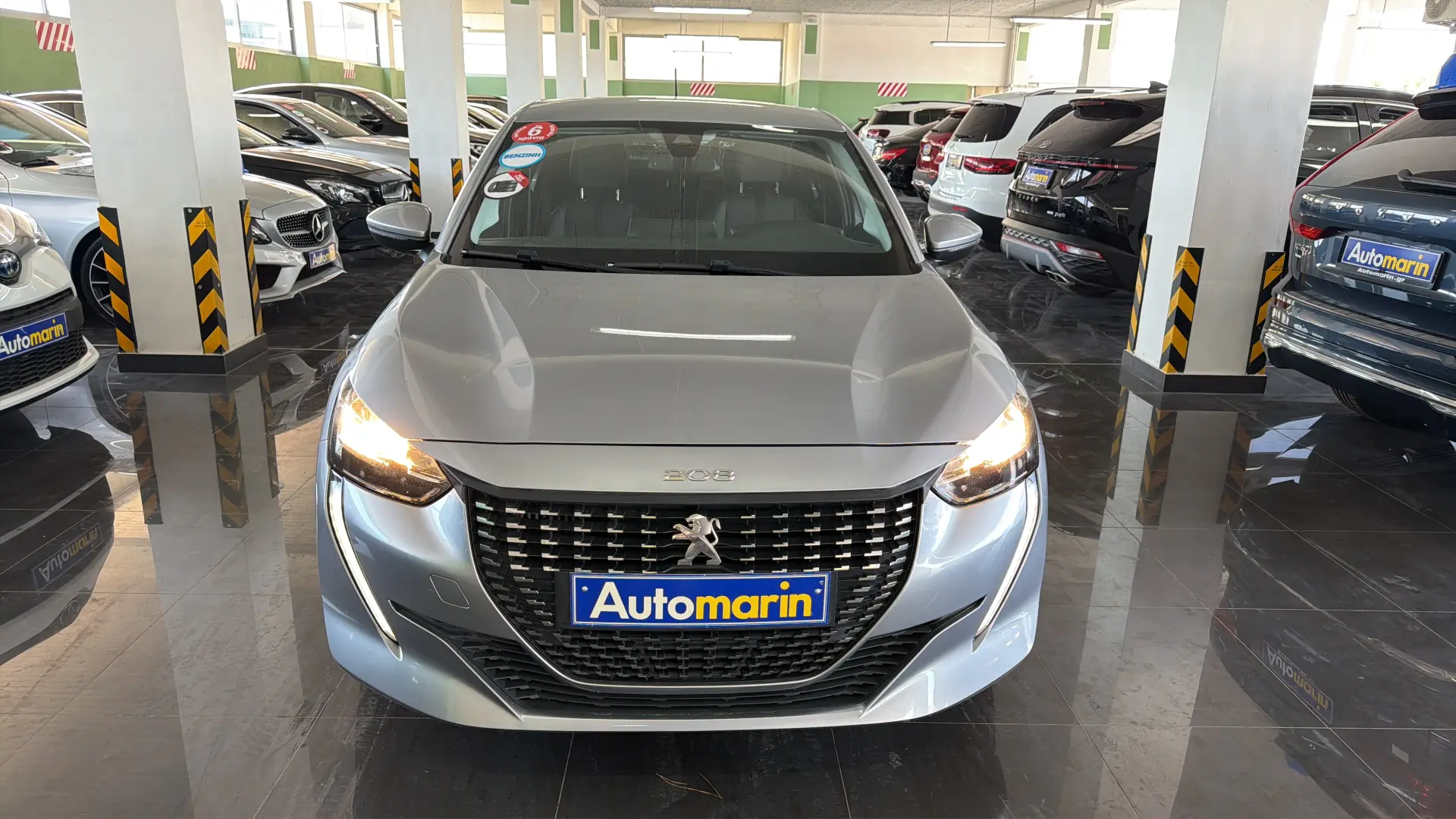 View 2 - Peugeot 208 - 2019