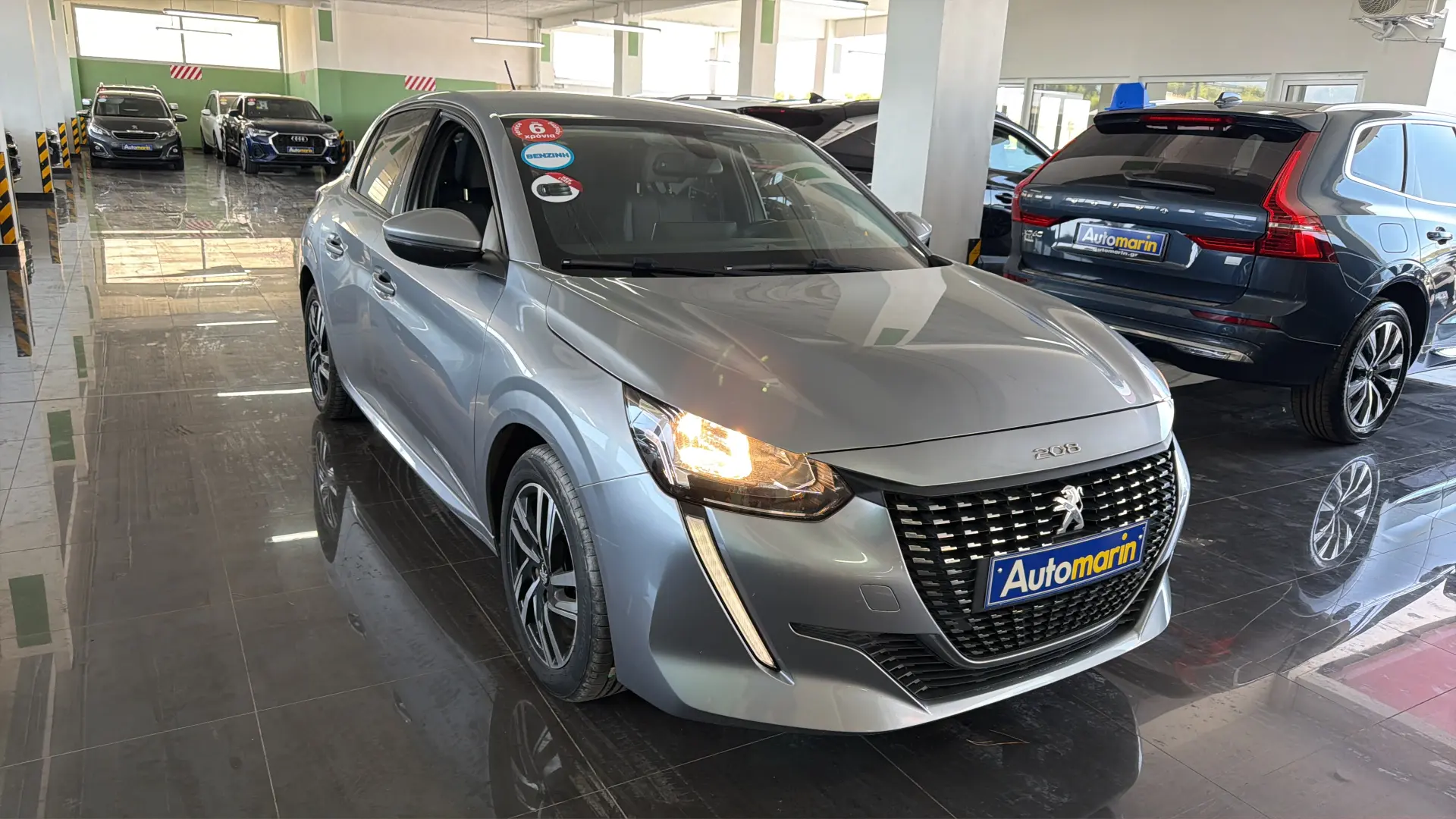 View 3 - Peugeot 208 - 2019