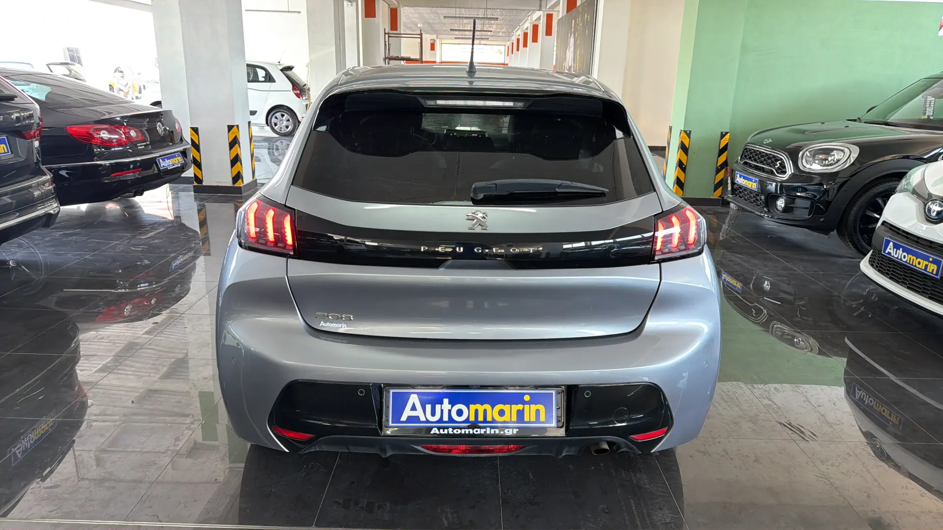 View 5 - Peugeot 208 - 2019