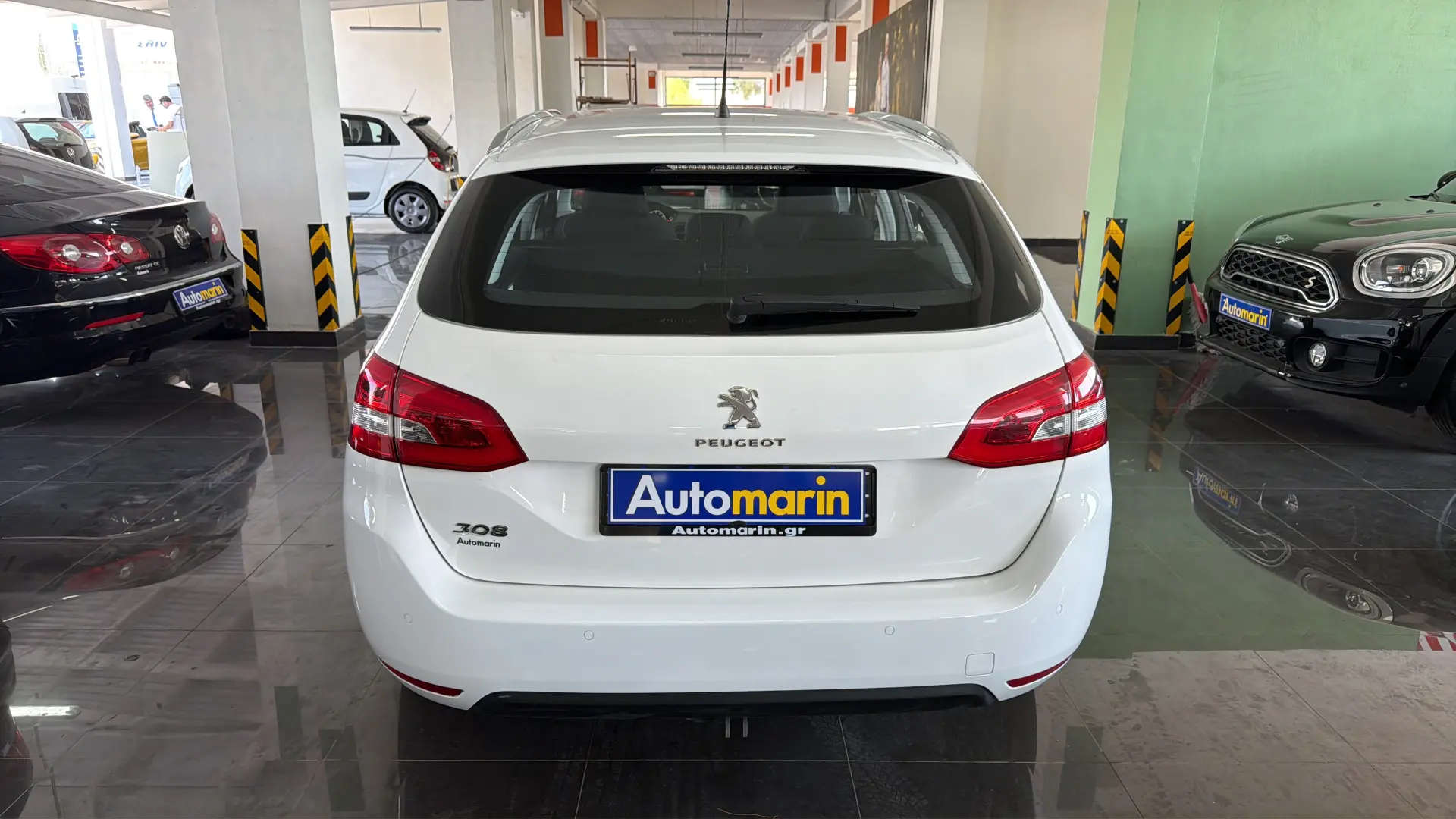 View 5 - Peugeot 308 - 2015