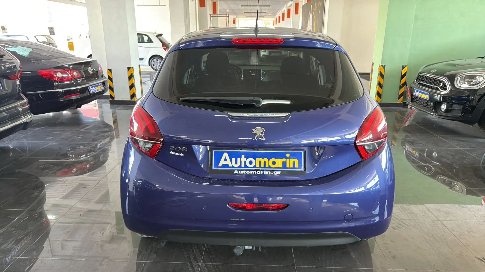 View 5 - Peugeot 208 - 2015