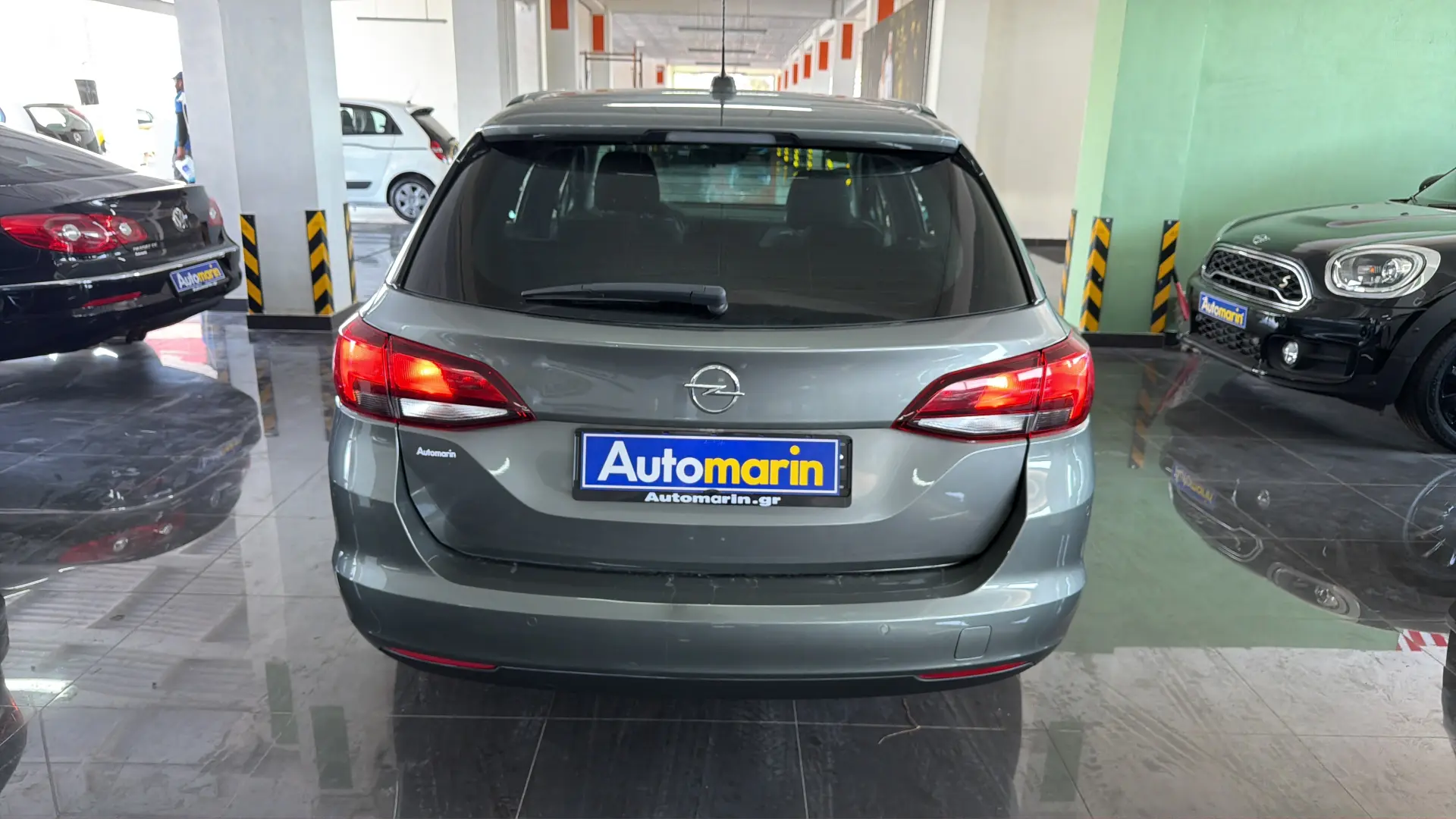 View 5 - Opel Astra - 2021