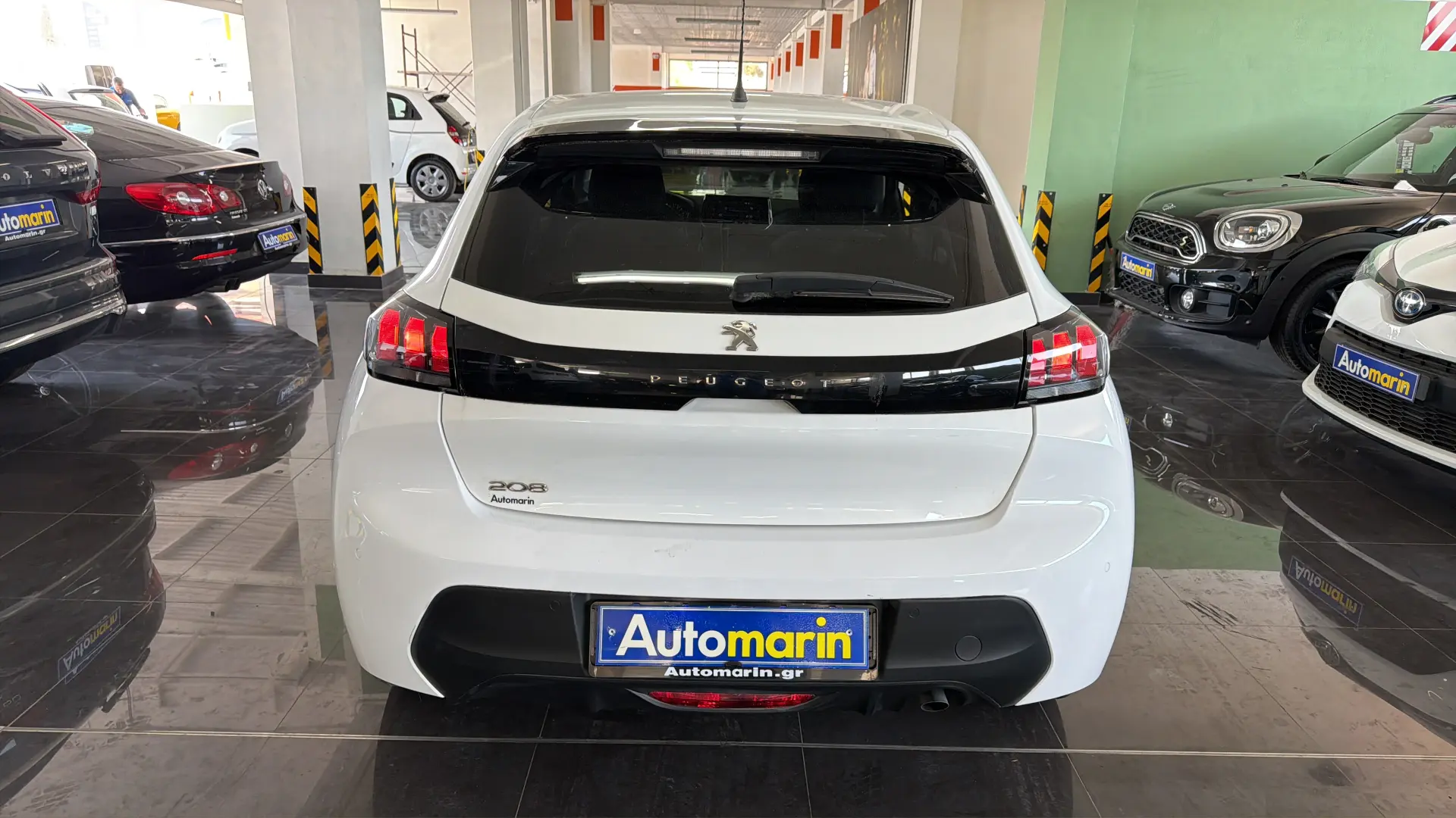 View 5 - Peugeot 208 - 2021