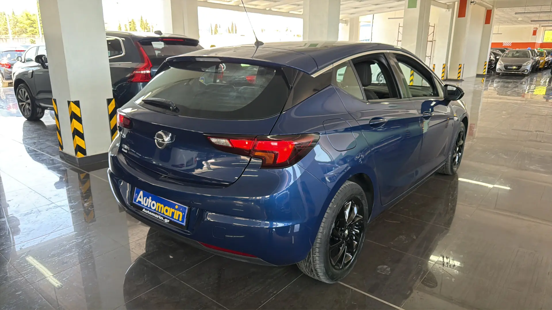 View 4 - Opel Astra - 2021