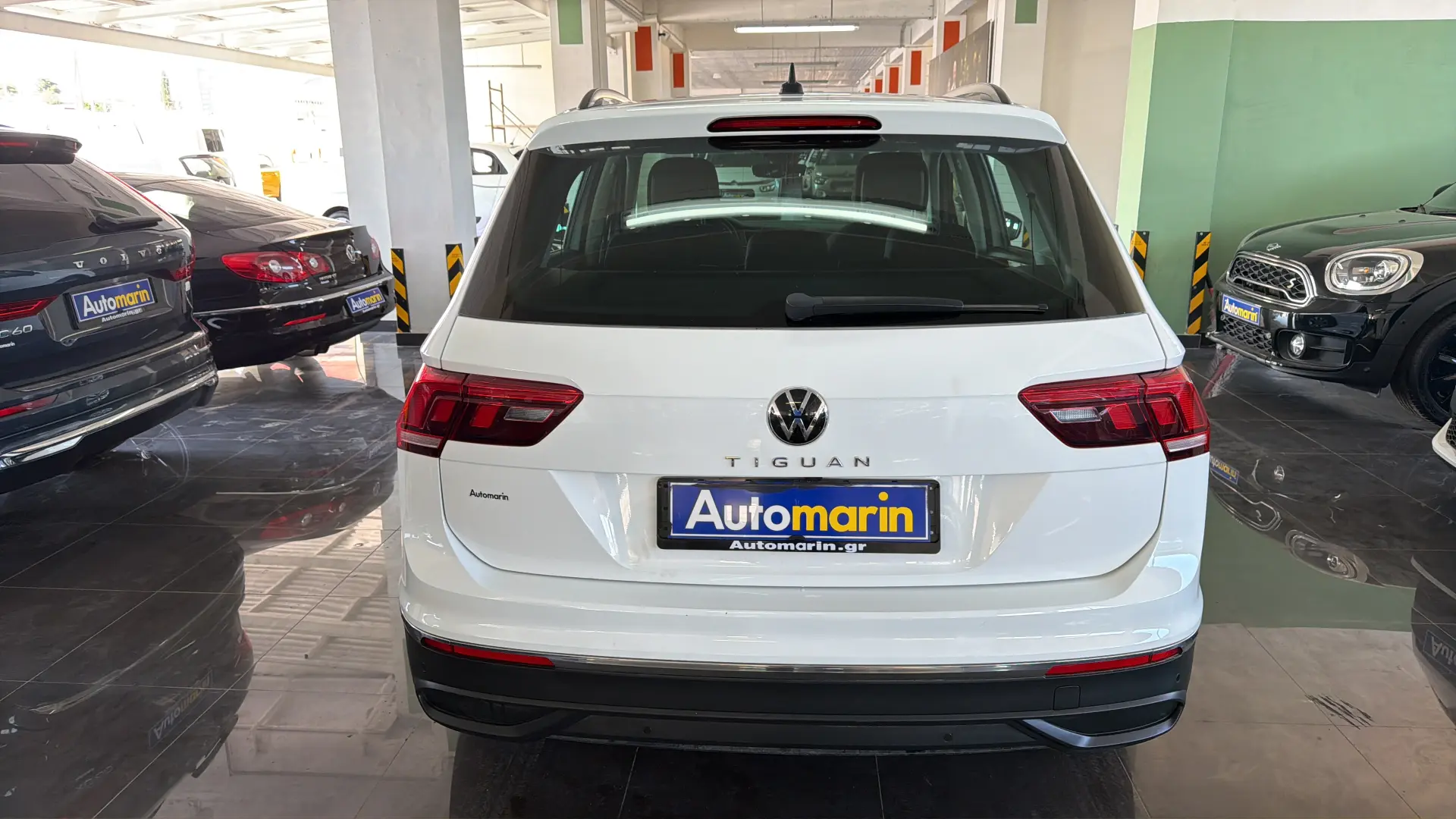 View 5 - Volkswagen Tiguan - 2022