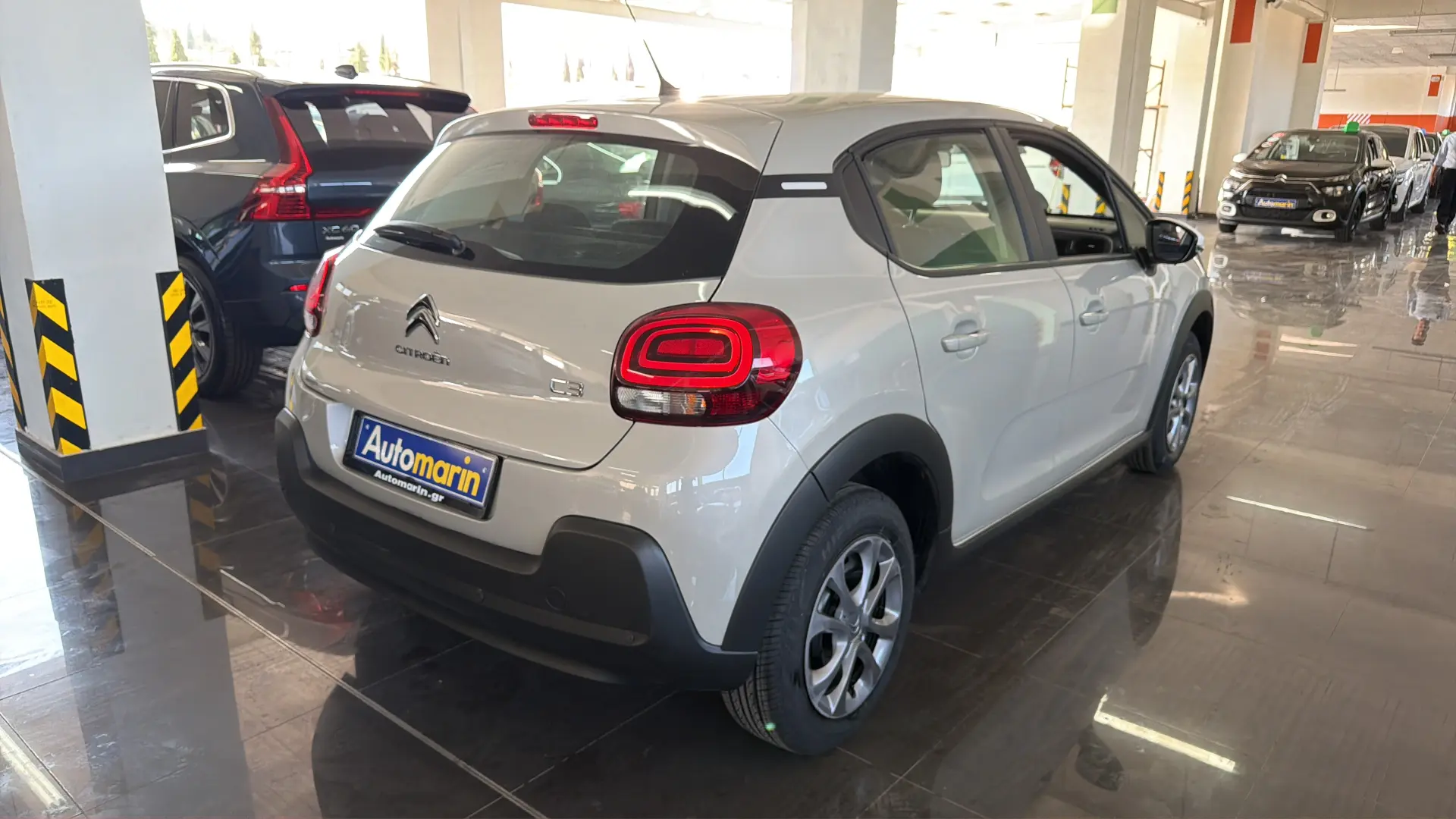 View 4 - Citroen C3 - 2022