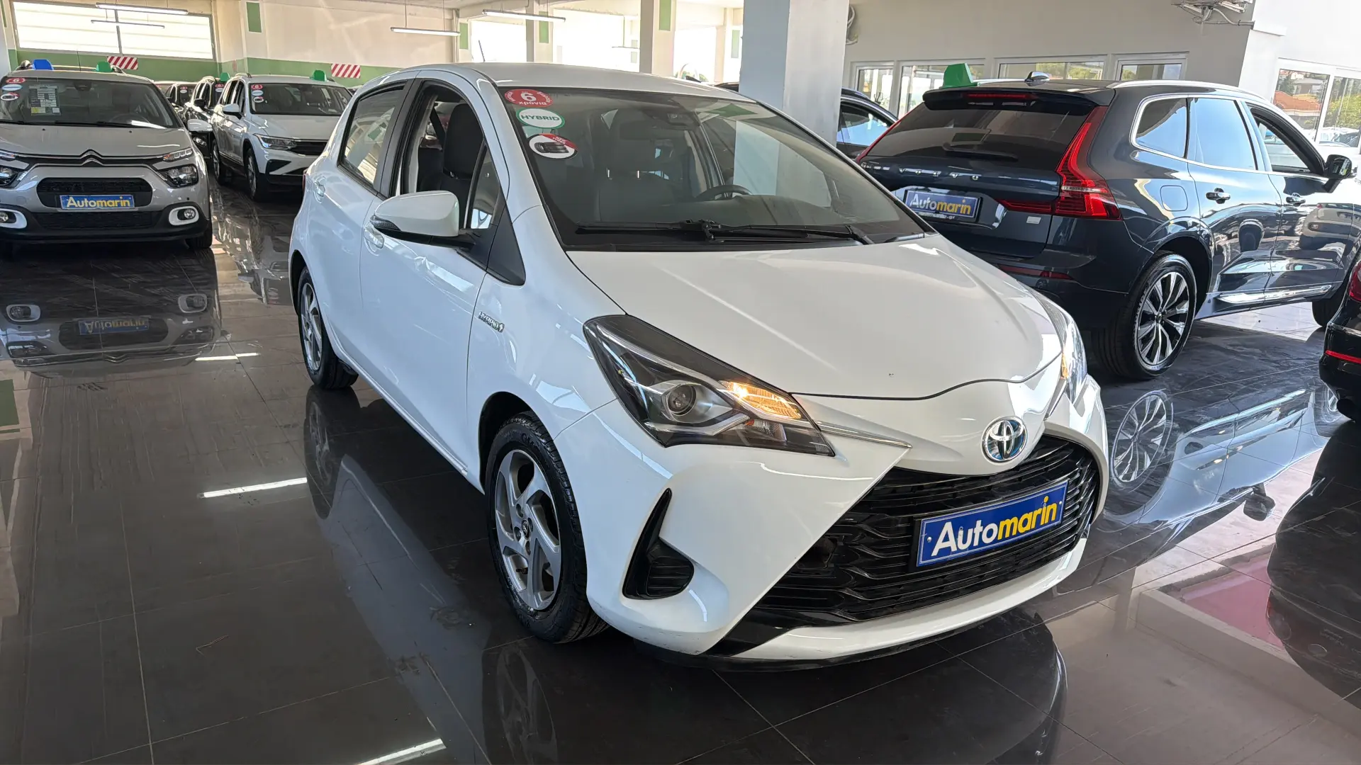 View 3 - Toyota Yaris - 2020